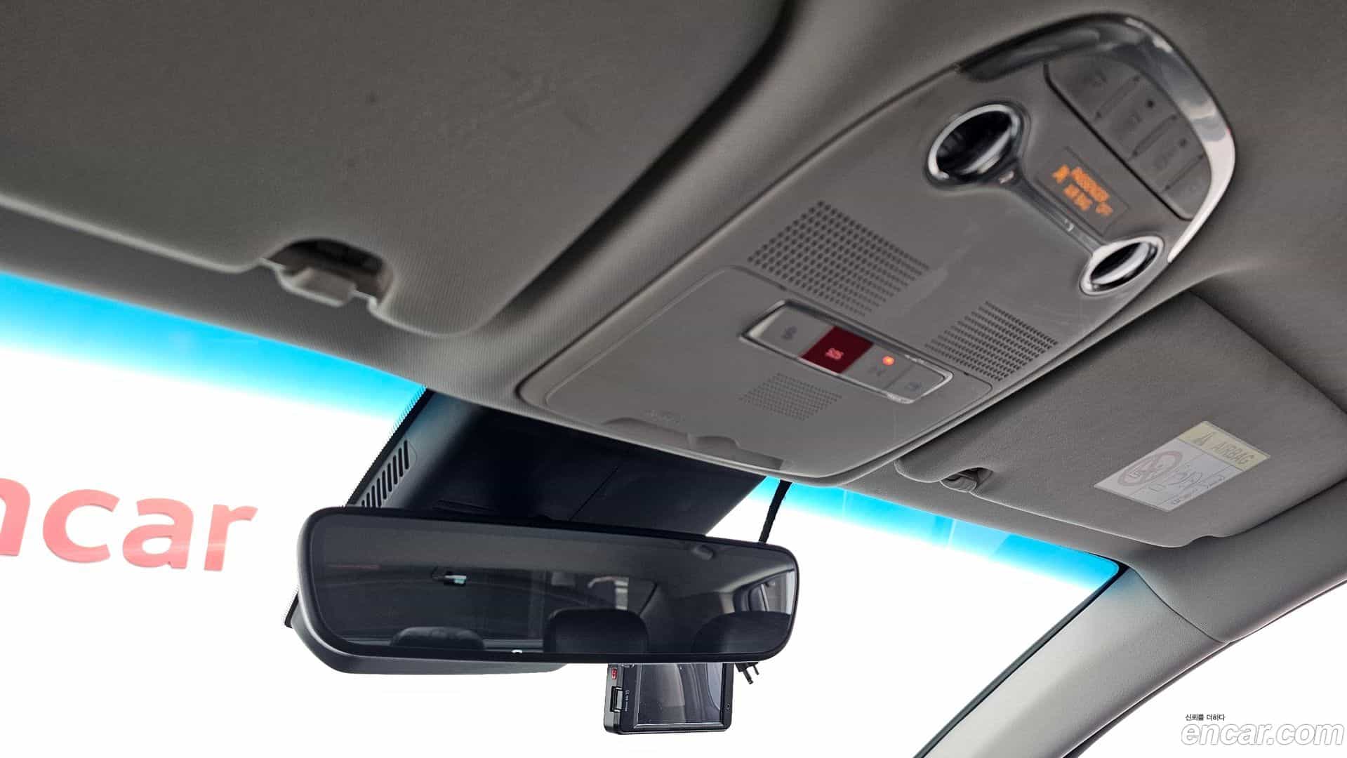 Grandeur Hyundai 2022.1-OPTION-023