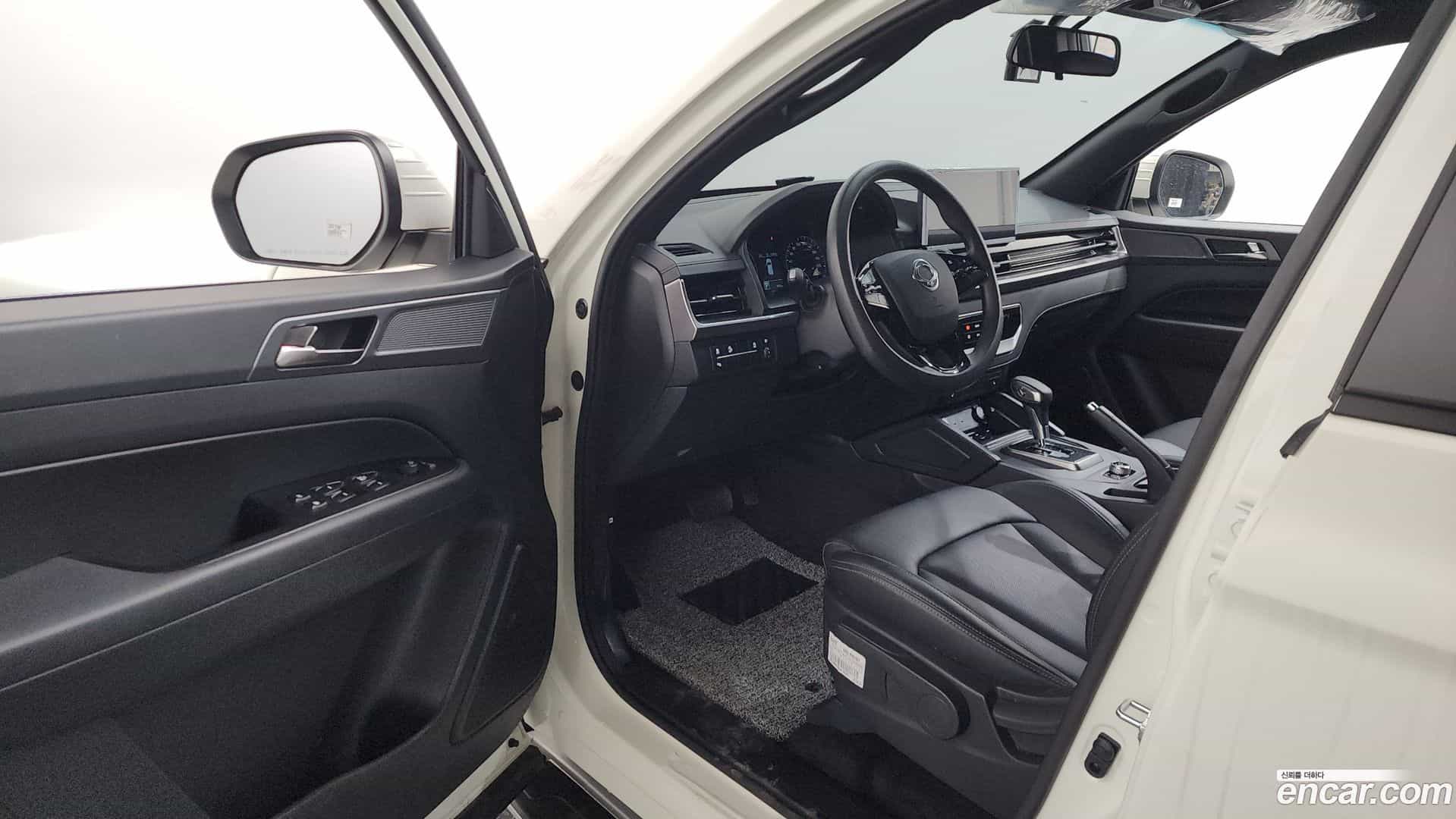 Musso KG Mobility 2025.5-INNER-010