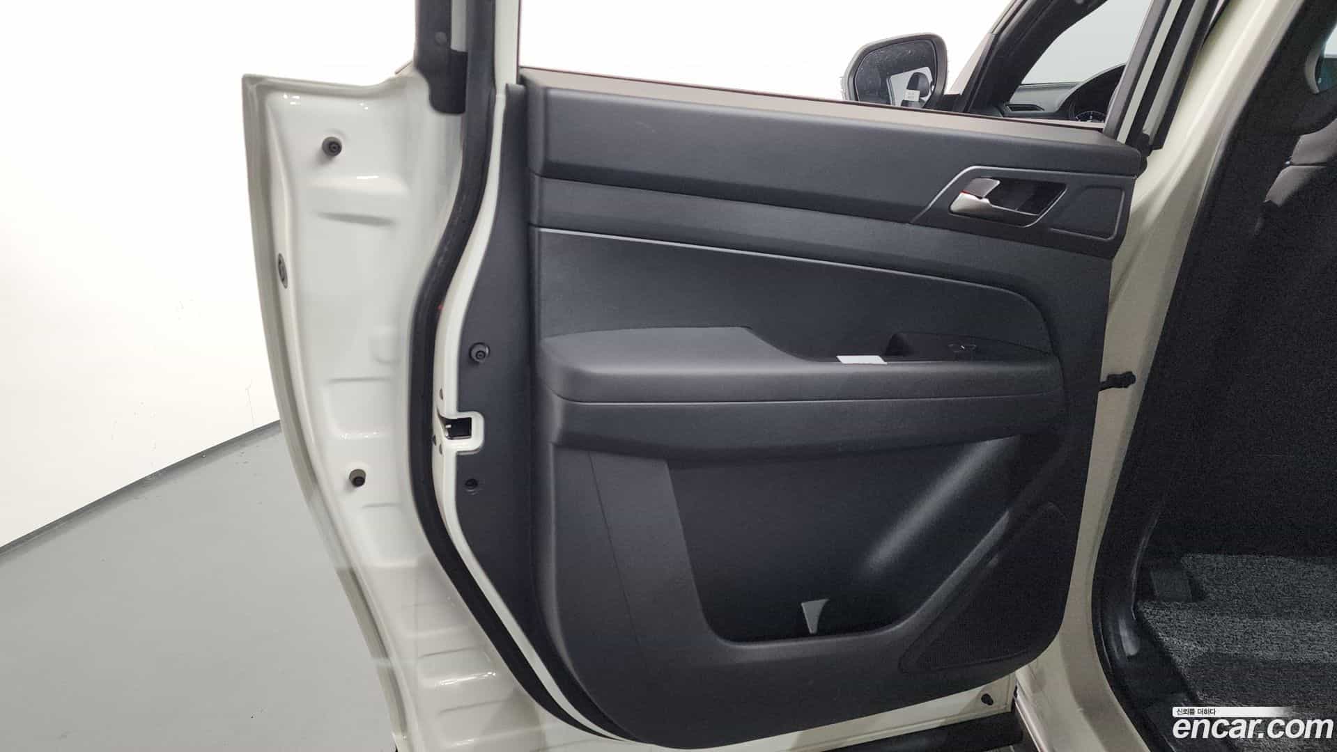 Musso KG Mobility 2025.5-INNER-035