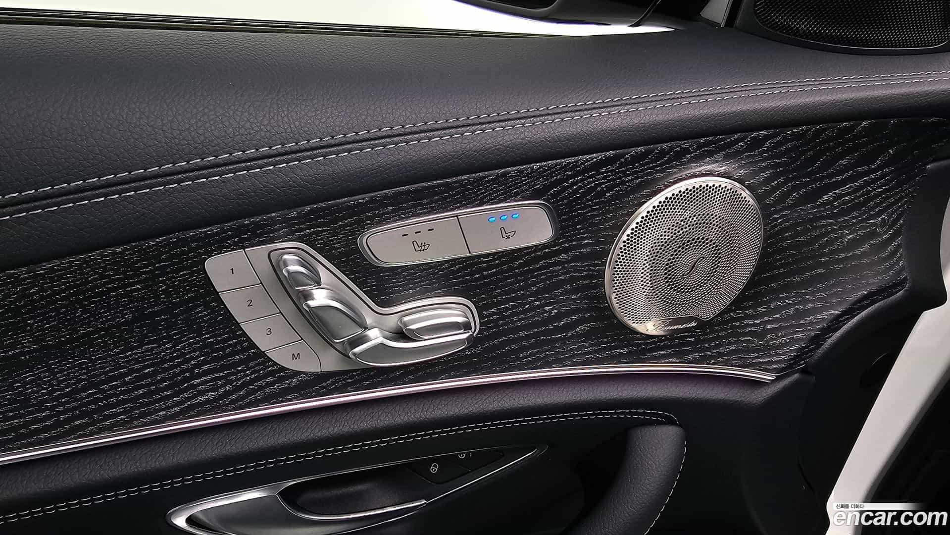 E-Class Mercedes-Benz 2023.2-OPTION-042