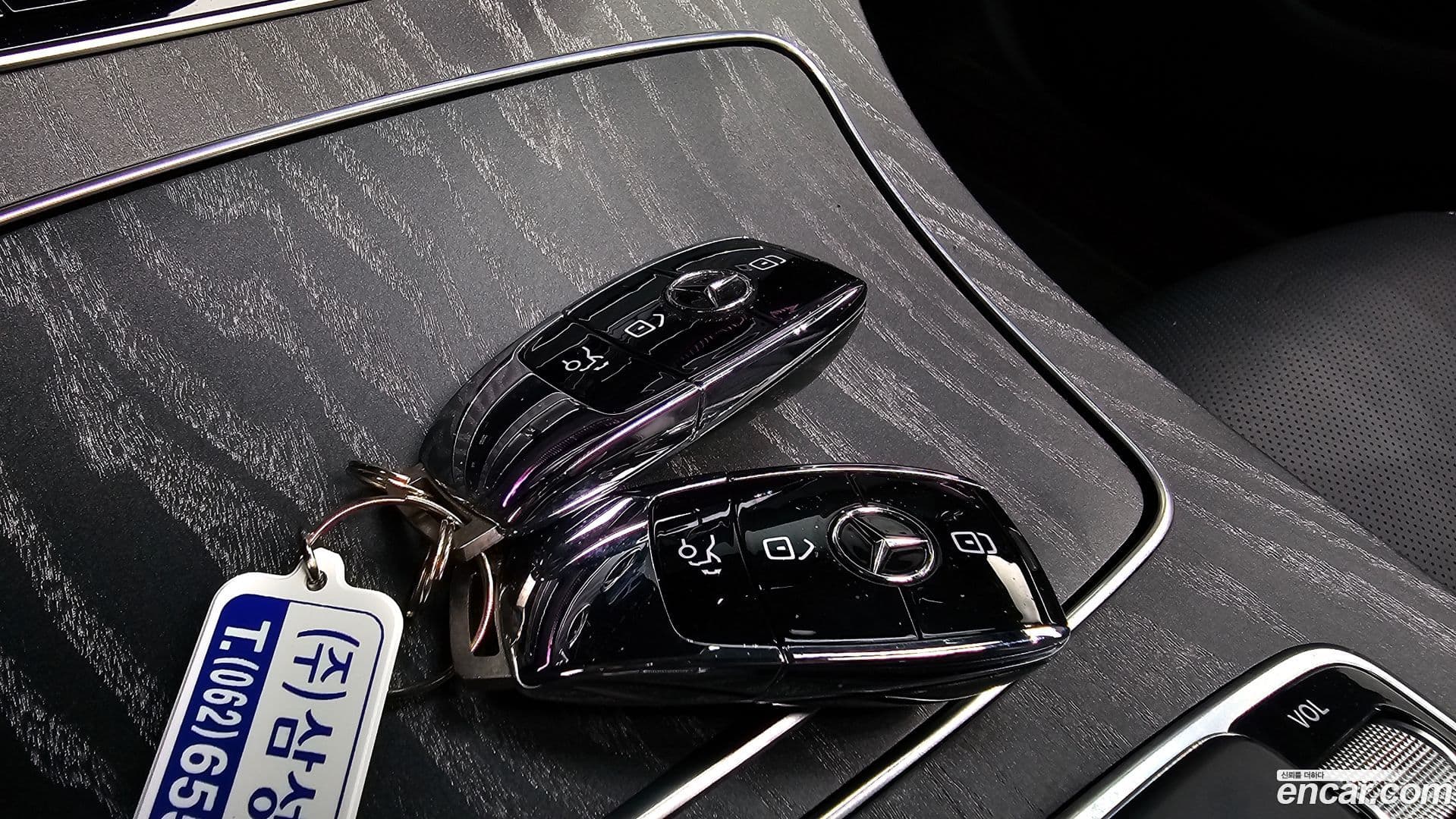 Main__Slider__Photo:E-Class Mercedes-Benz 2023.2-33