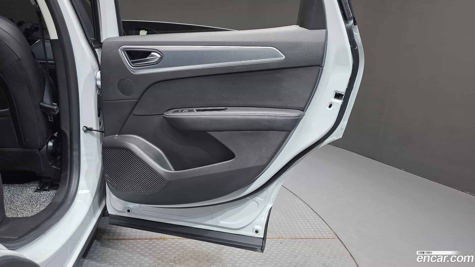 XM3 Renault Korea 2022.7-INNER-035
