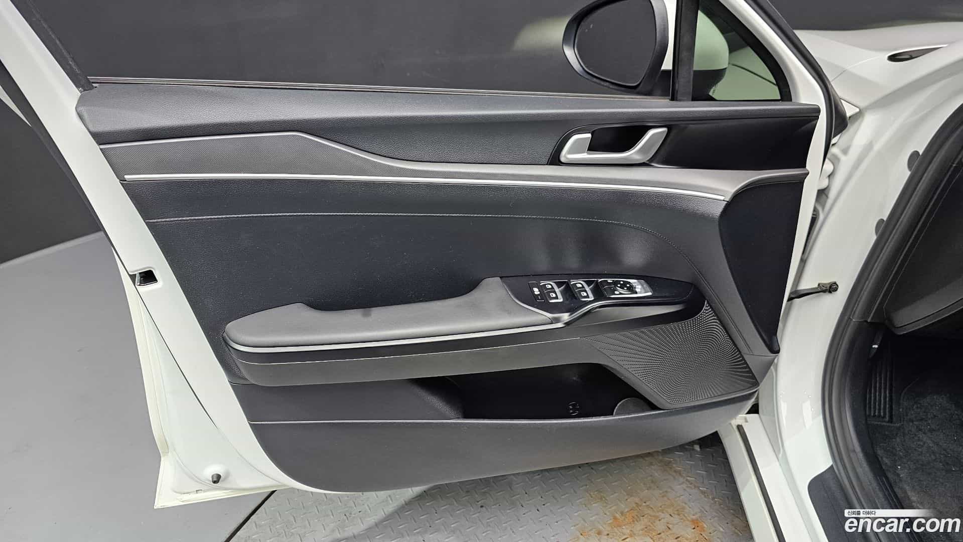 K5 Kia 2022.2-INNER-034