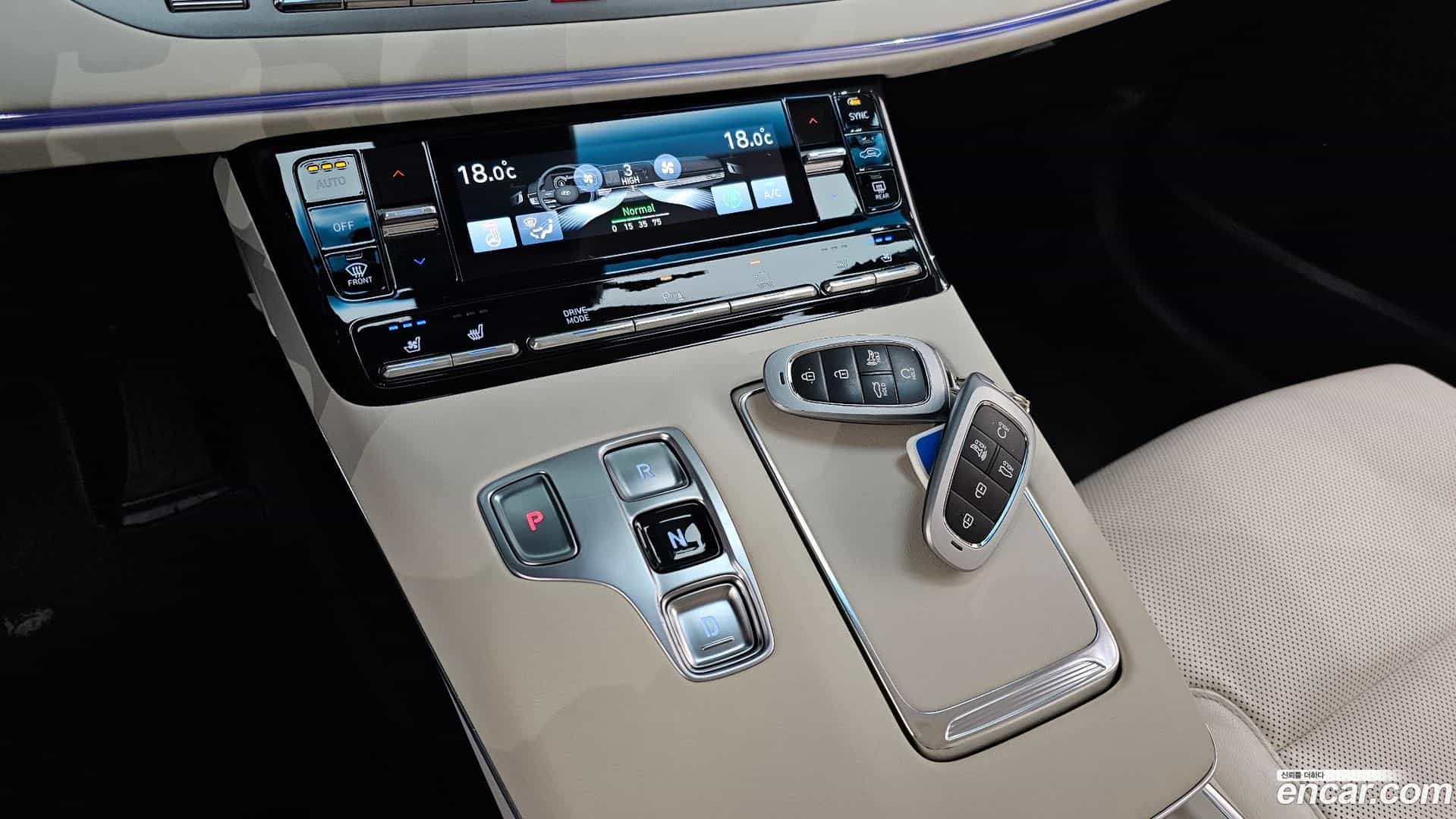 Grandeur Hyundai 2021.11-INNER-009