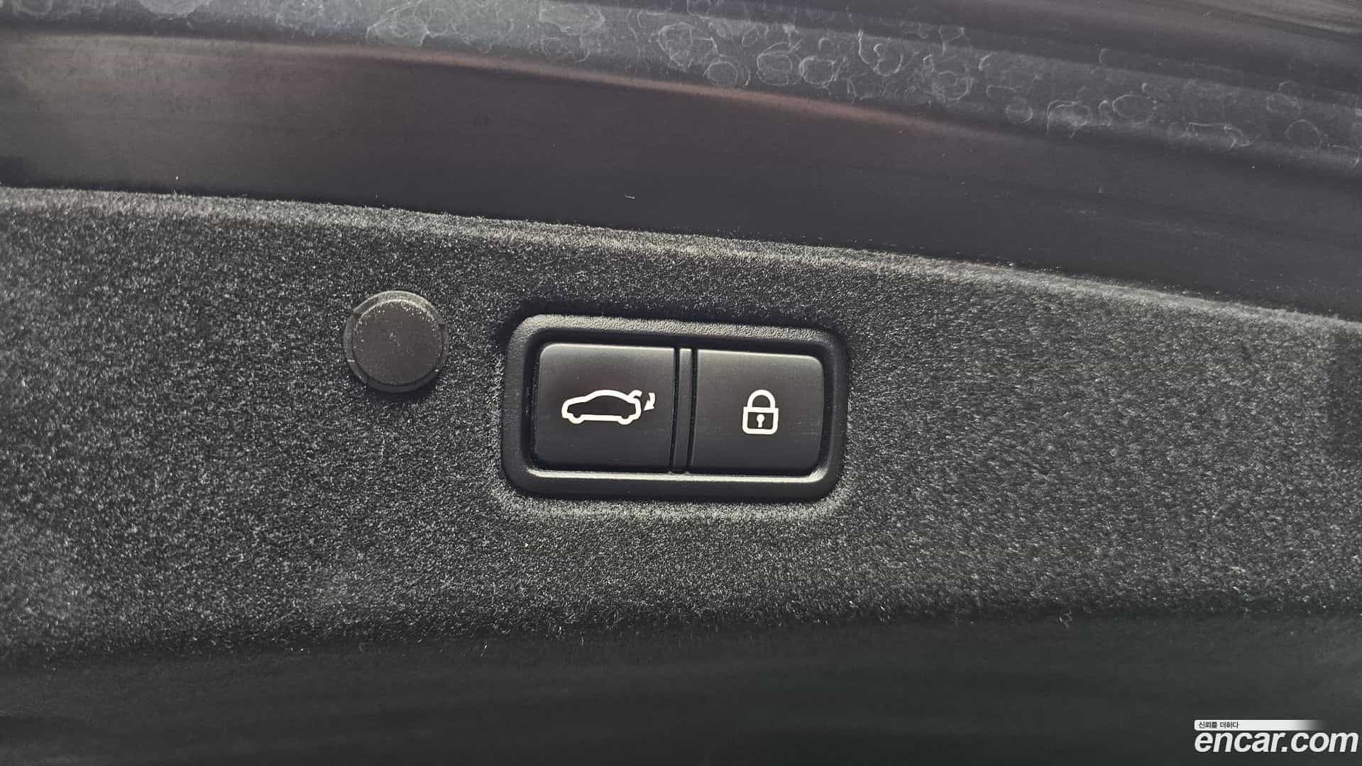 Grandeur Hyundai 2021.11-OPTION-045