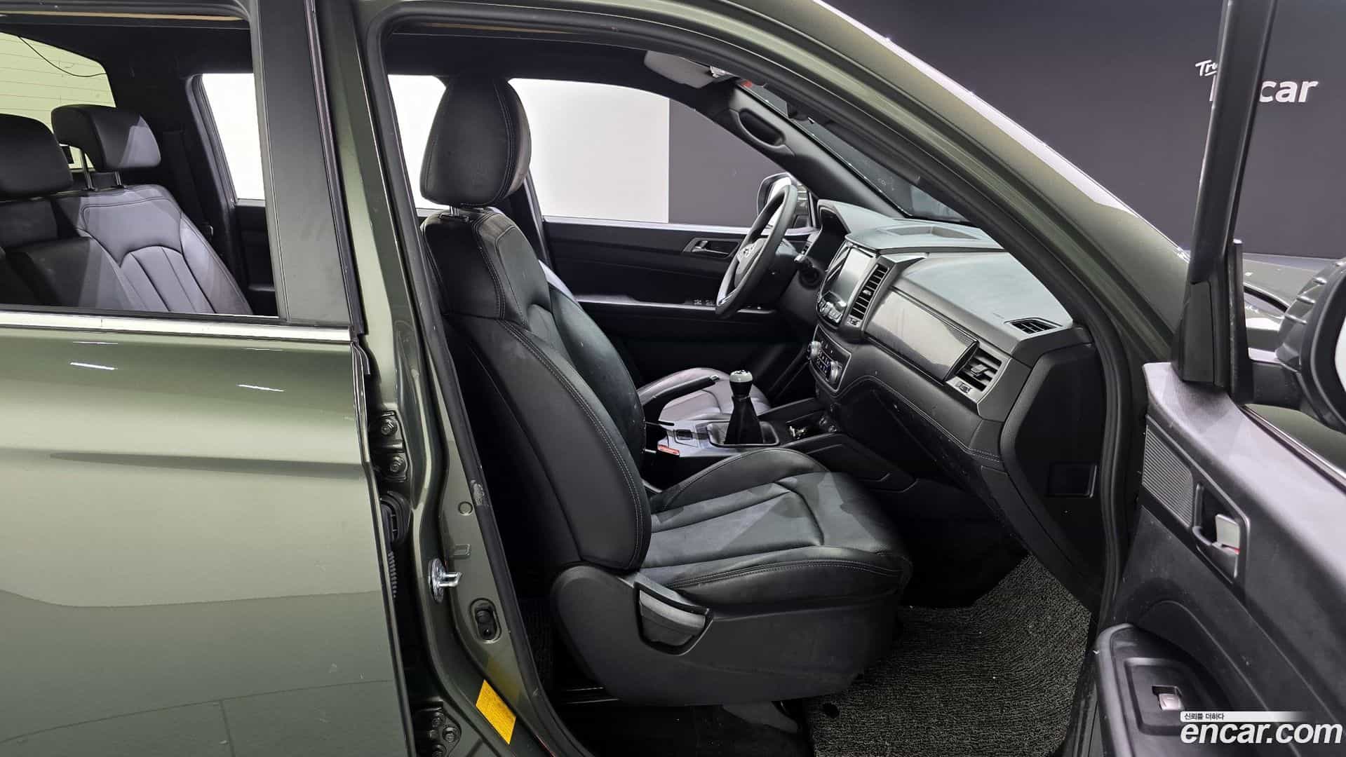 Rexton KG Mobility 2023.0-OPTION-016