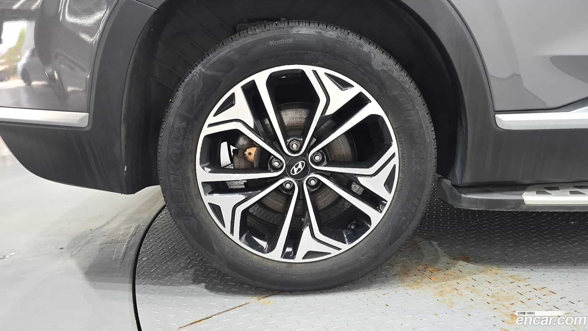 Santafe Hyundai 2020.1-OUTER-005
