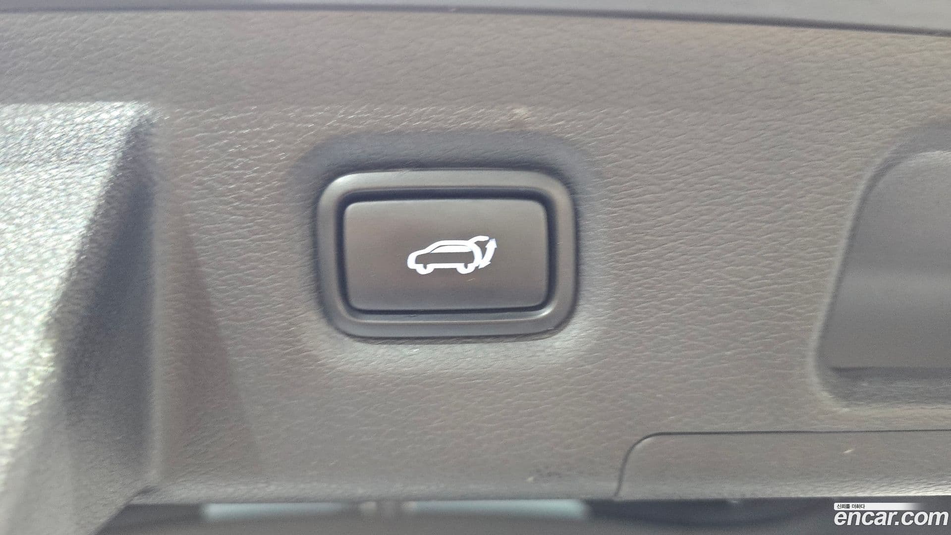 Main__Slider__Photo:Santafe Hyundai 2020.1-26