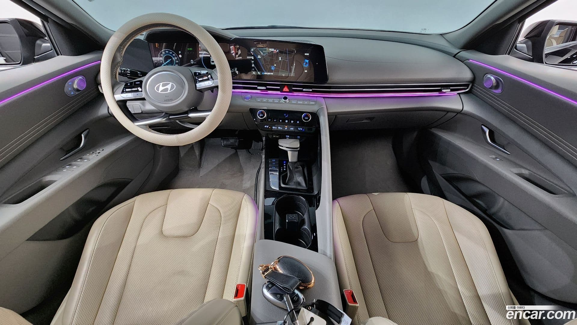 Main__Slider__Photo:AVANTE Hyundai 2025.4-6