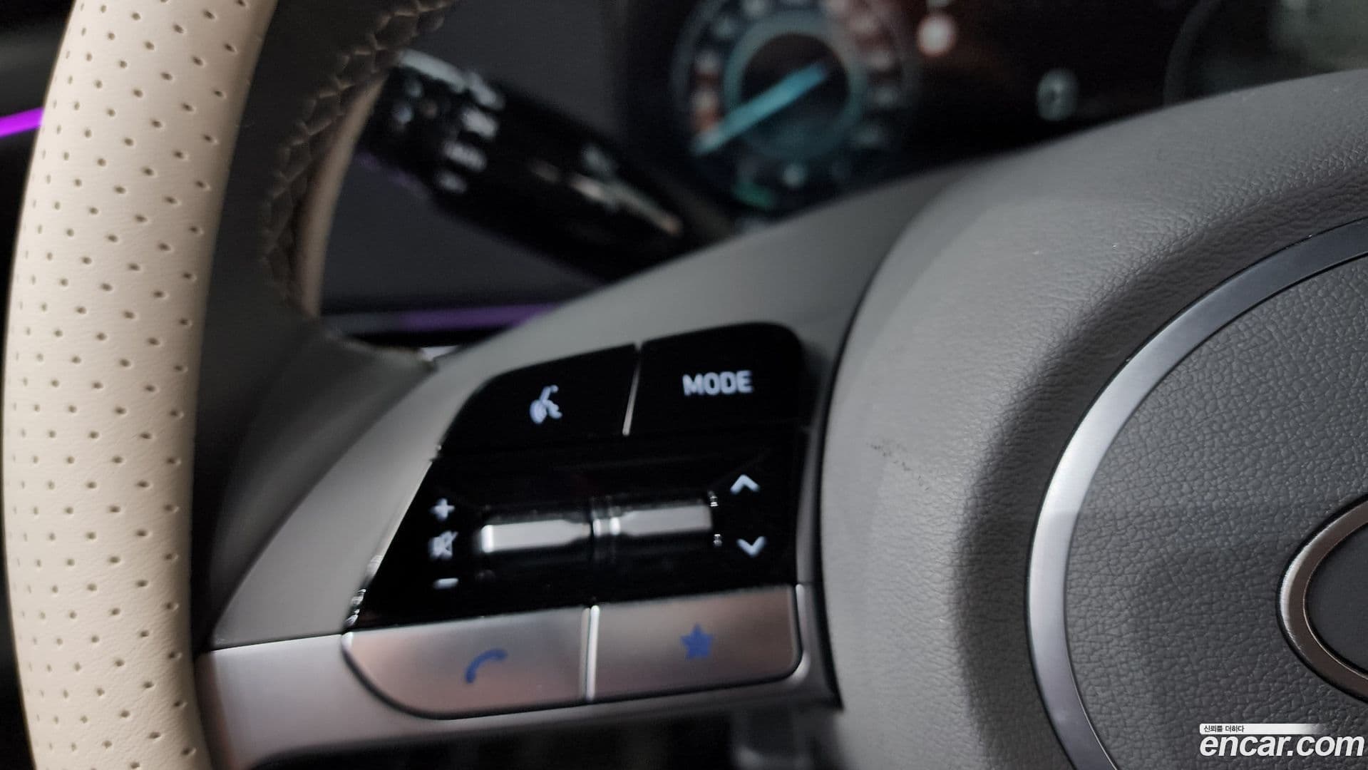 Main__Slider__Photo:AVANTE Hyundai 2025.4-15