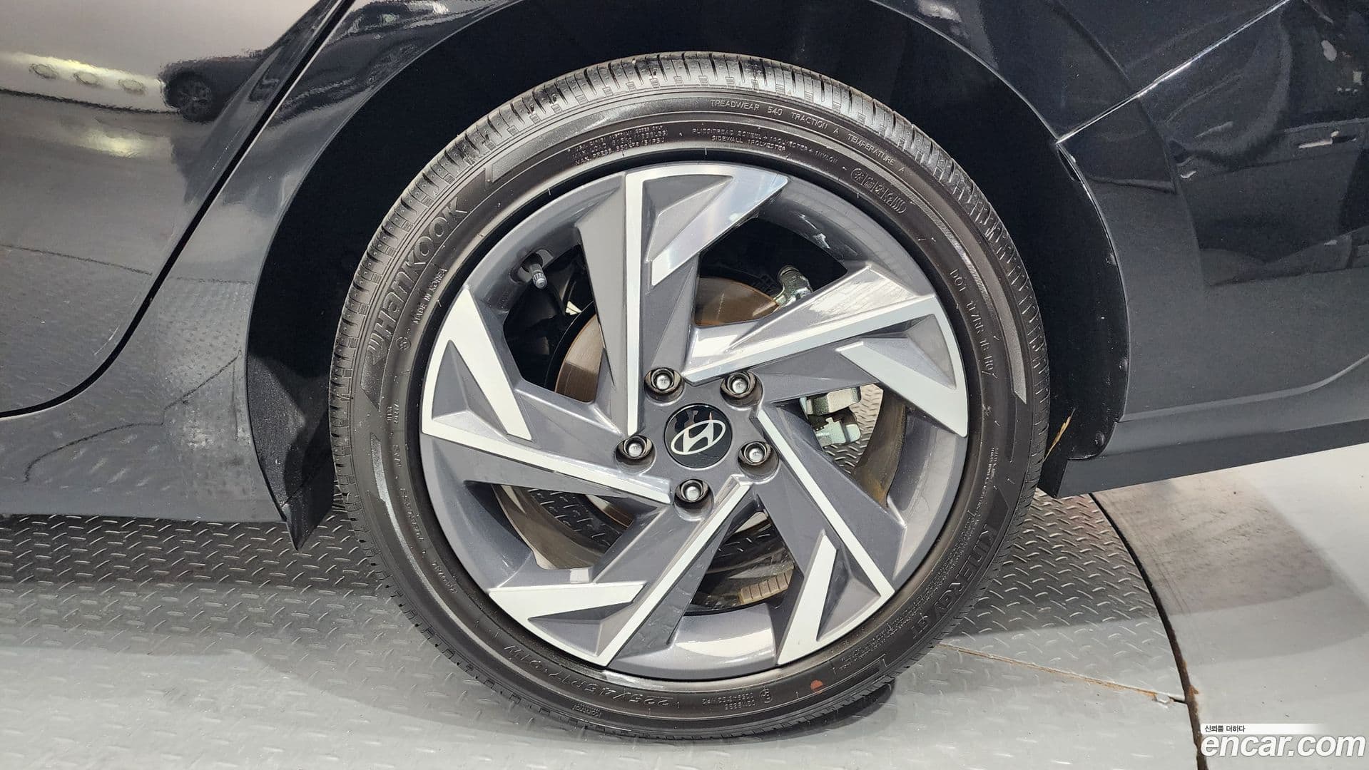 Main__Slider__Photo:AVANTE Hyundai 2025.4-20
