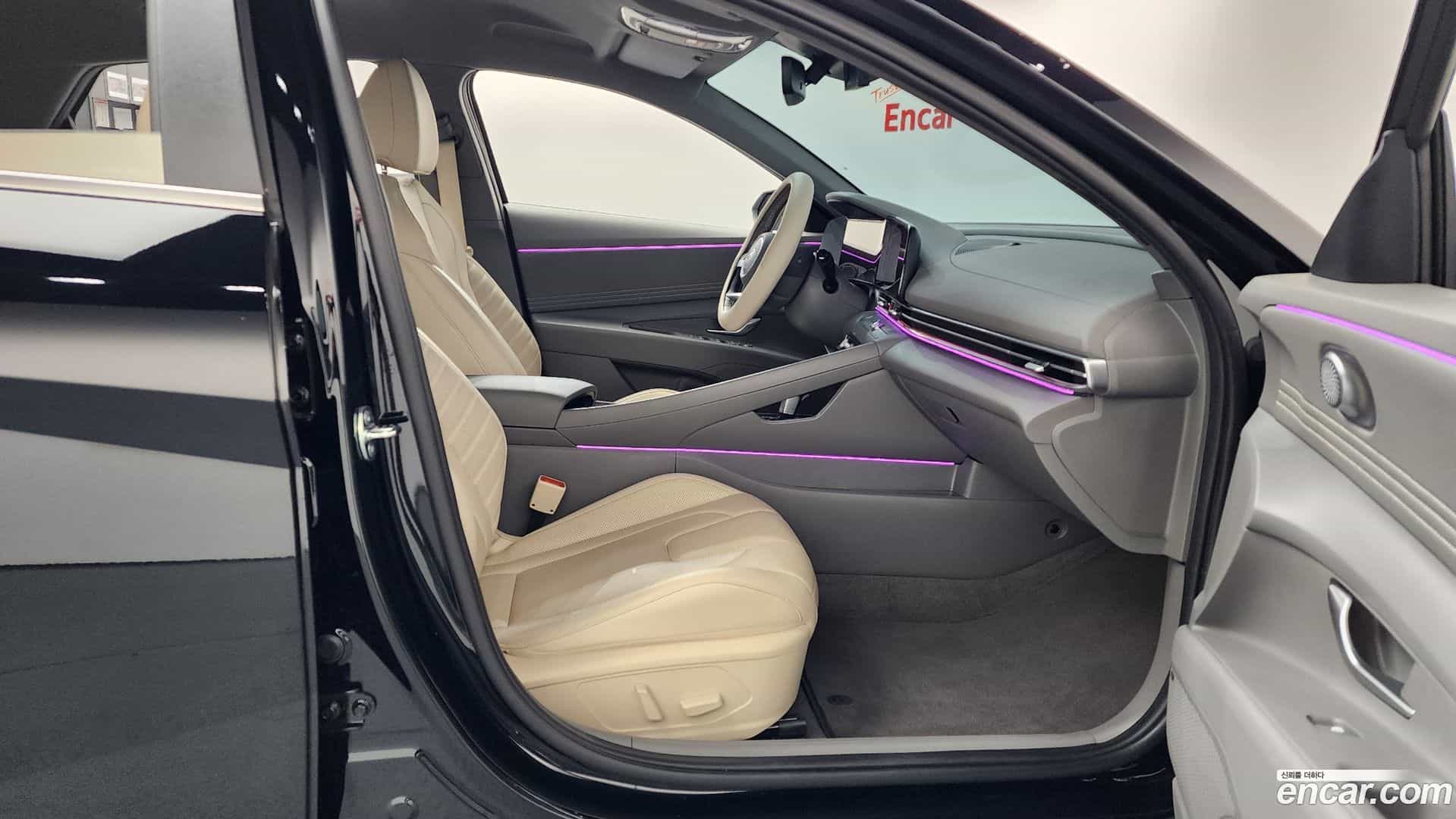 AVANTE Hyundai 2025.4-INNER-036