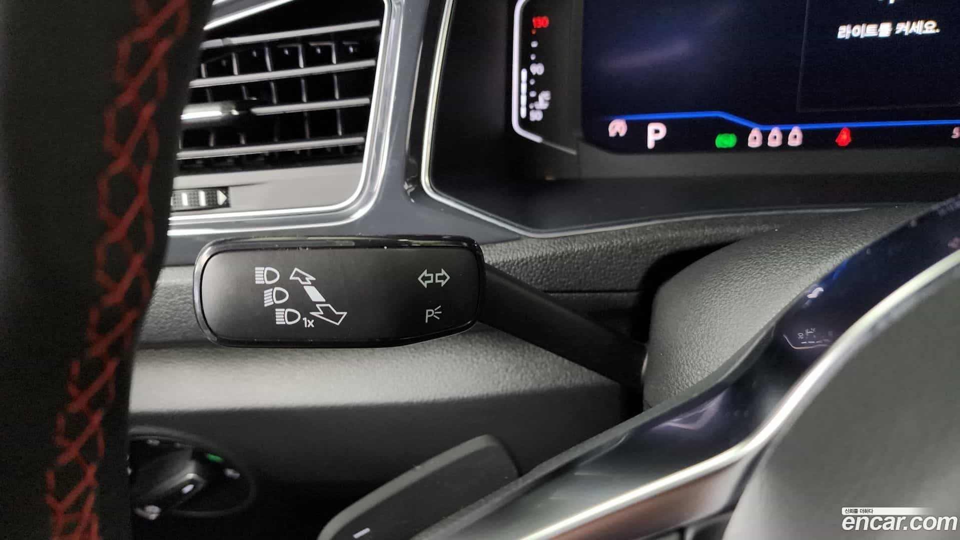 T-Roc Volkswagen 2021.1-OPTION-040