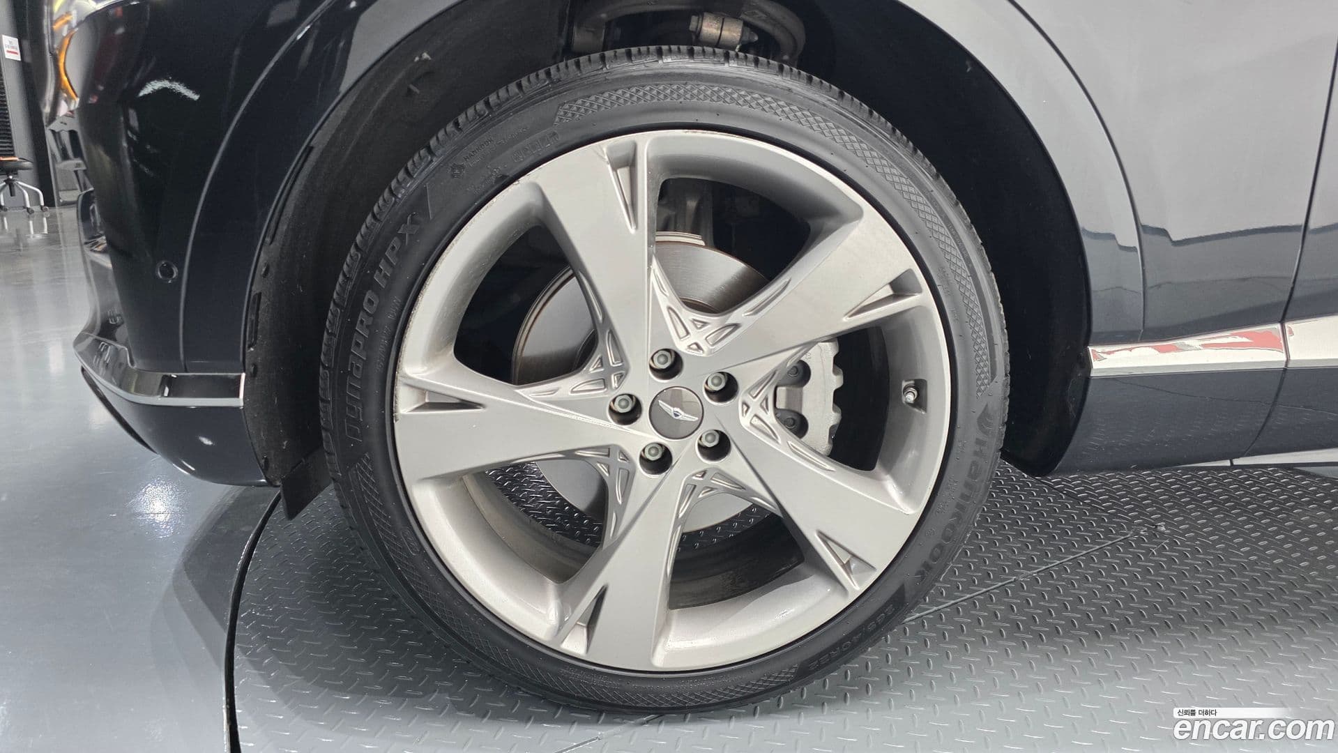Main__Slider__Photo:GV80 Genesis 2021.2-4