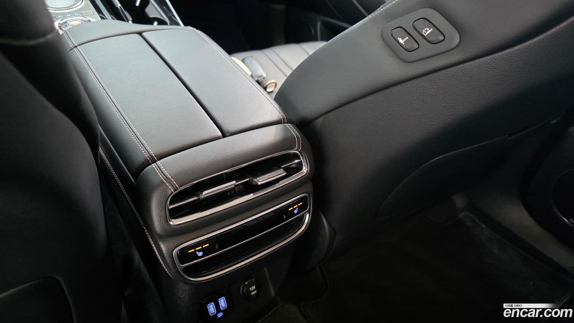 Main__Slider__Photo:GV80 Genesis 2021.2-18