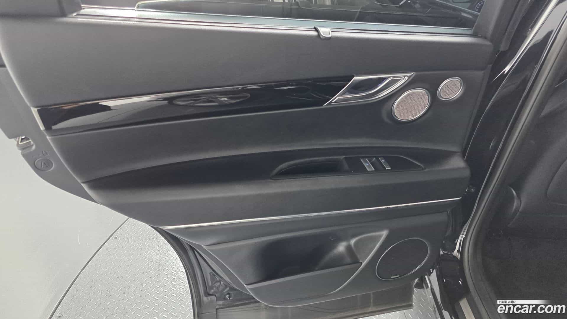 GV80 Genesis 2021.2-INNER-035