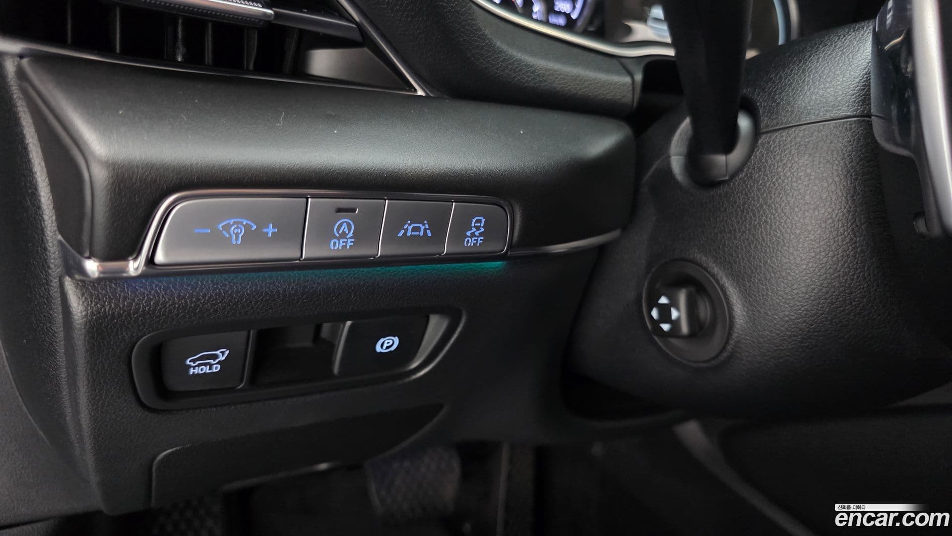 Main__Slider__Photo:GV80 Genesis 2021.2-26