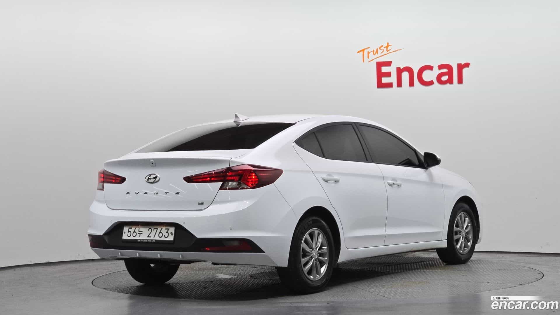 AVANTE Hyundai 2019.2-OUTER-002