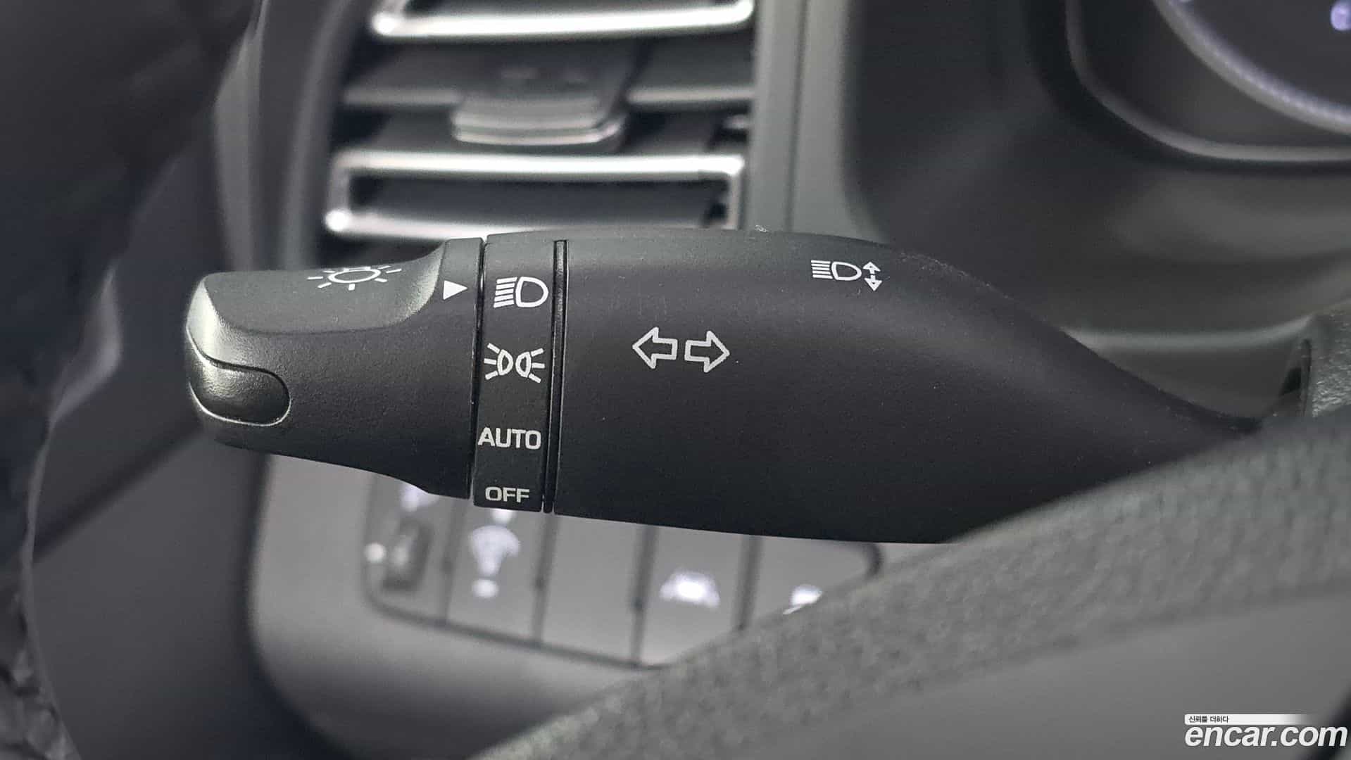 AVANTE Hyundai 2019.2-OPTION-022