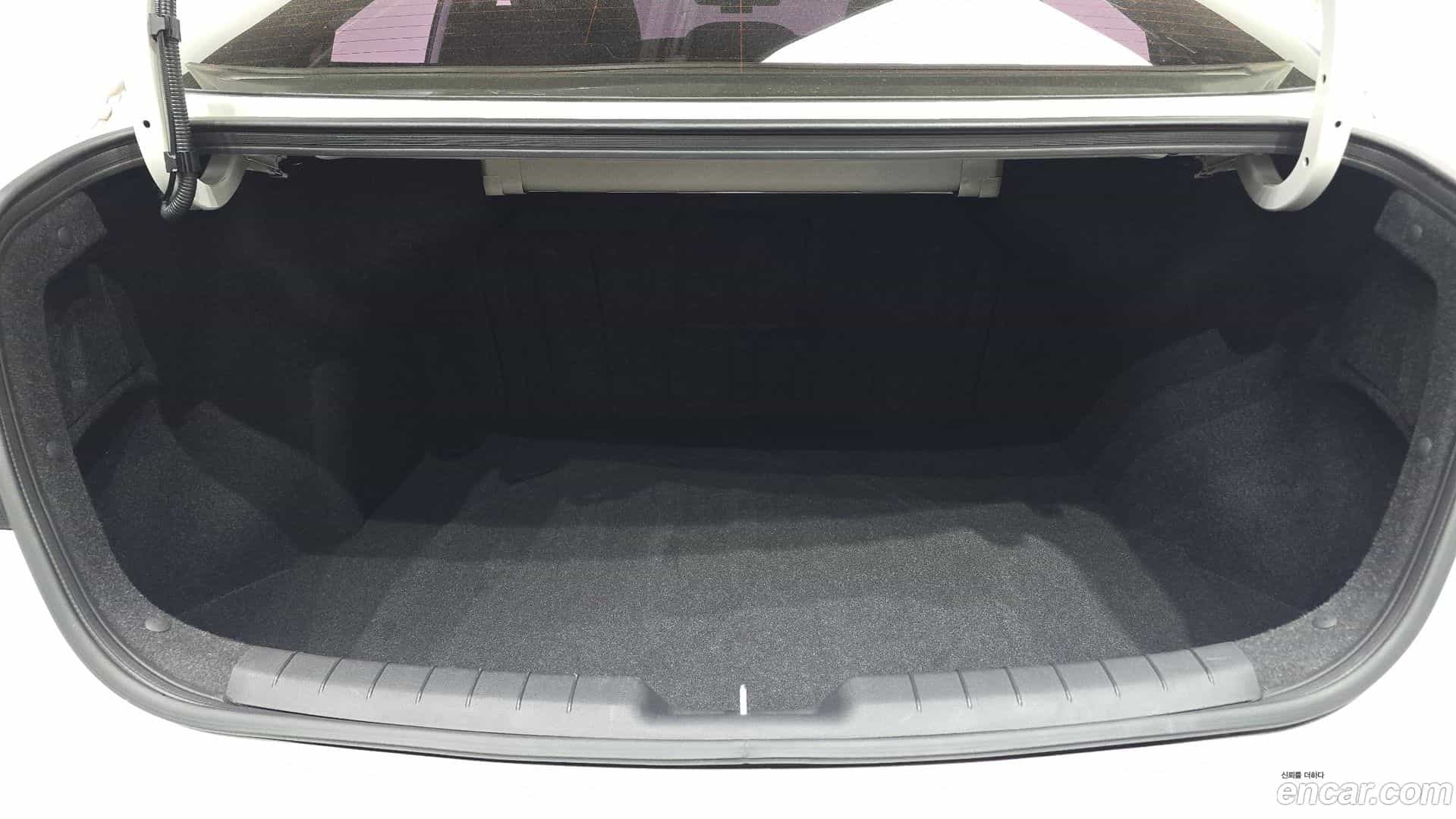 AVANTE Hyundai 2019.2-OPTION-024