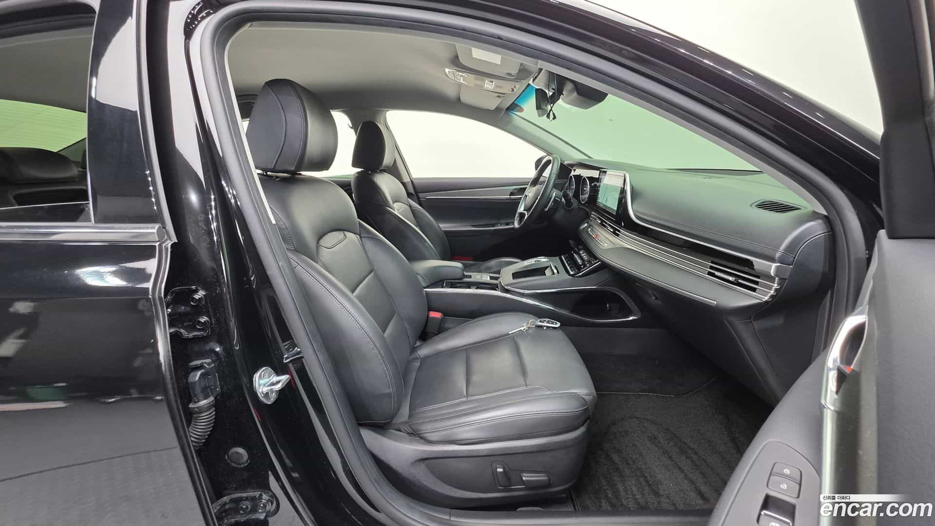 Grandeur Hyundai 2022.2-INNER-010