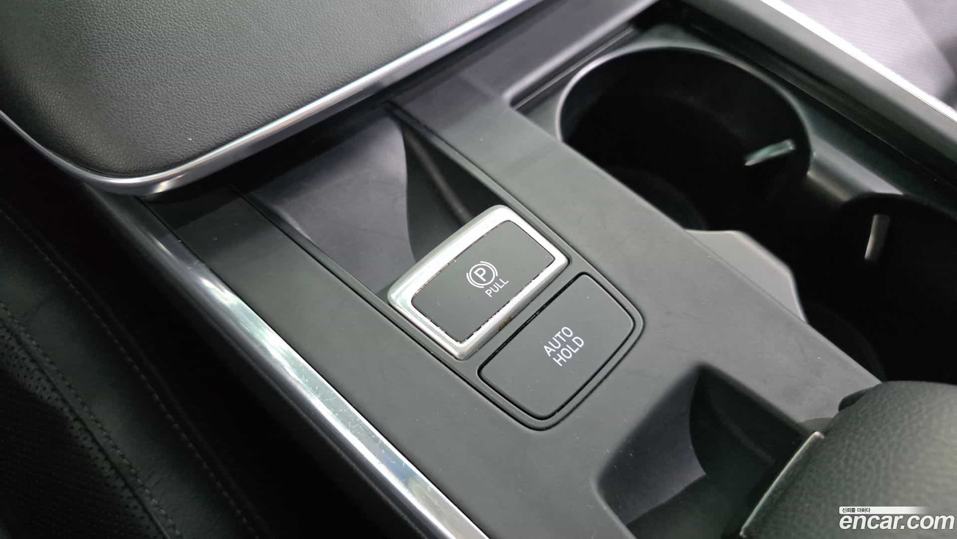 Grandeur Hyundai 2022.2-OPTION-040