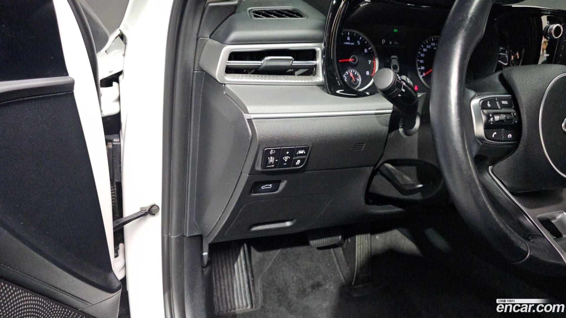 Main__Slider__Photo:K5 Kia 2021.1-17