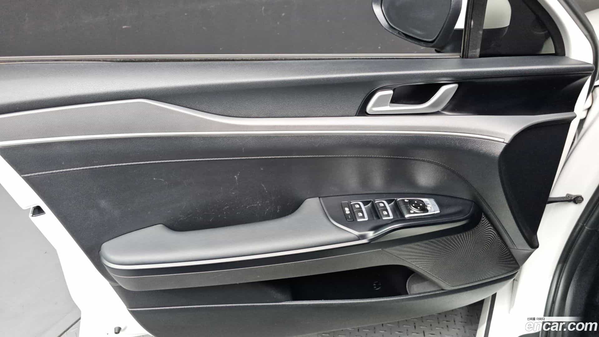 K5 Kia 2021.1-INNER-034