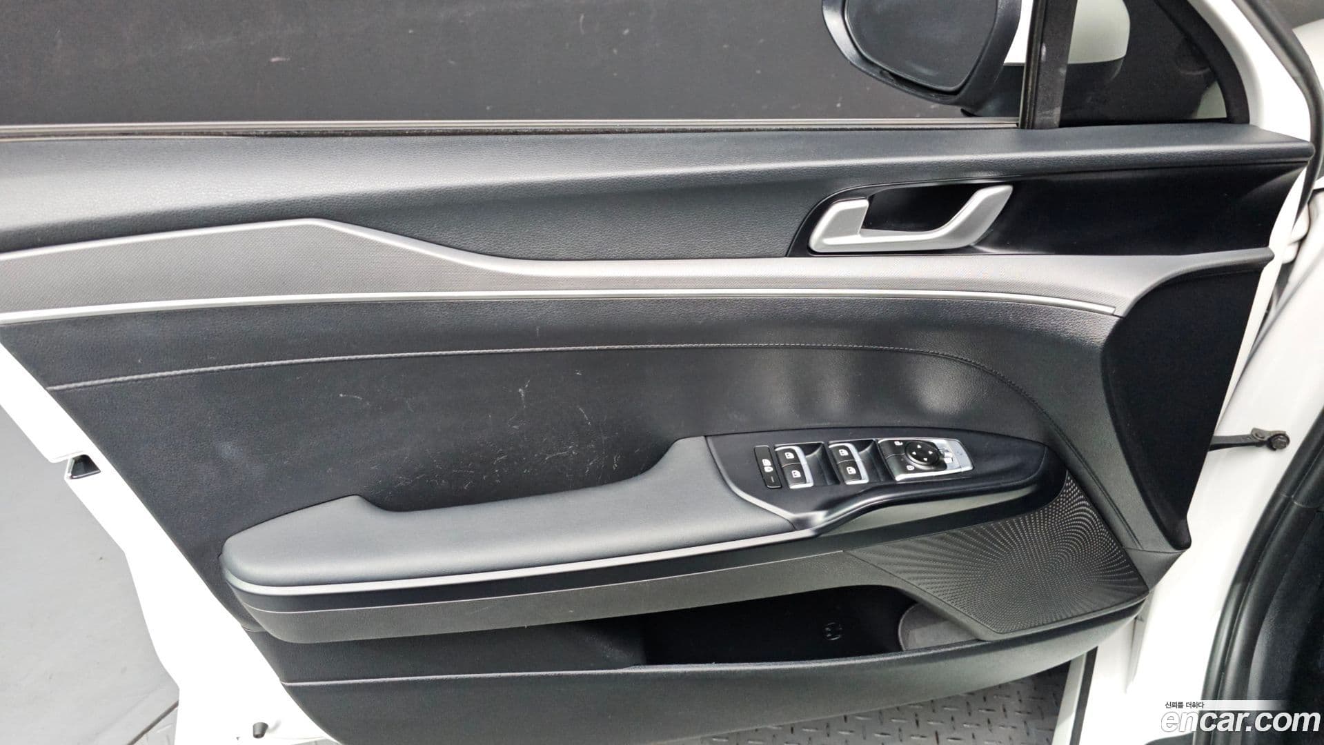 Main__Slider__Photo:K5 Kia 2021.1-23
