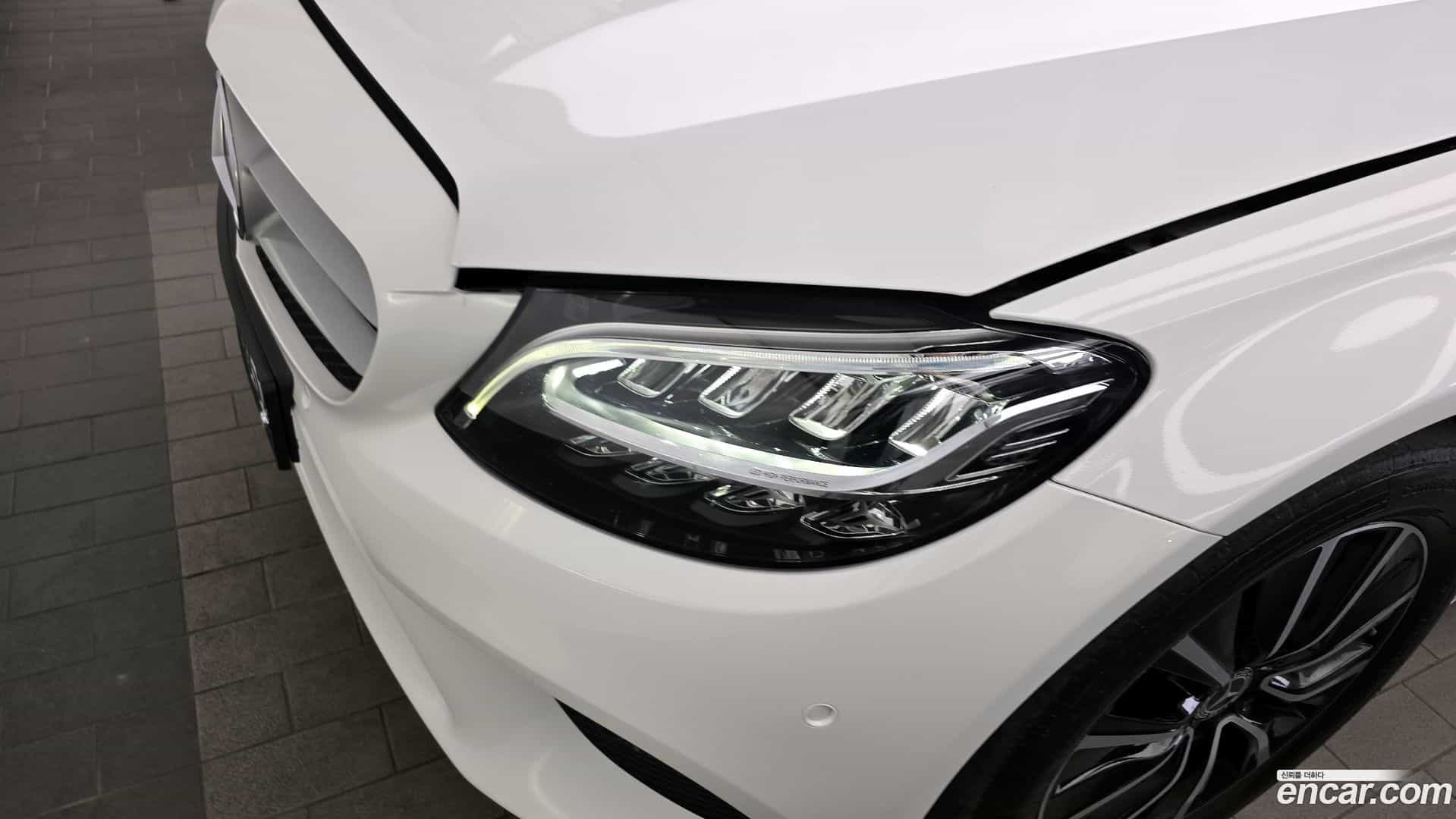 C-Class Mercedes-Benz 2020.4-OUTER-032