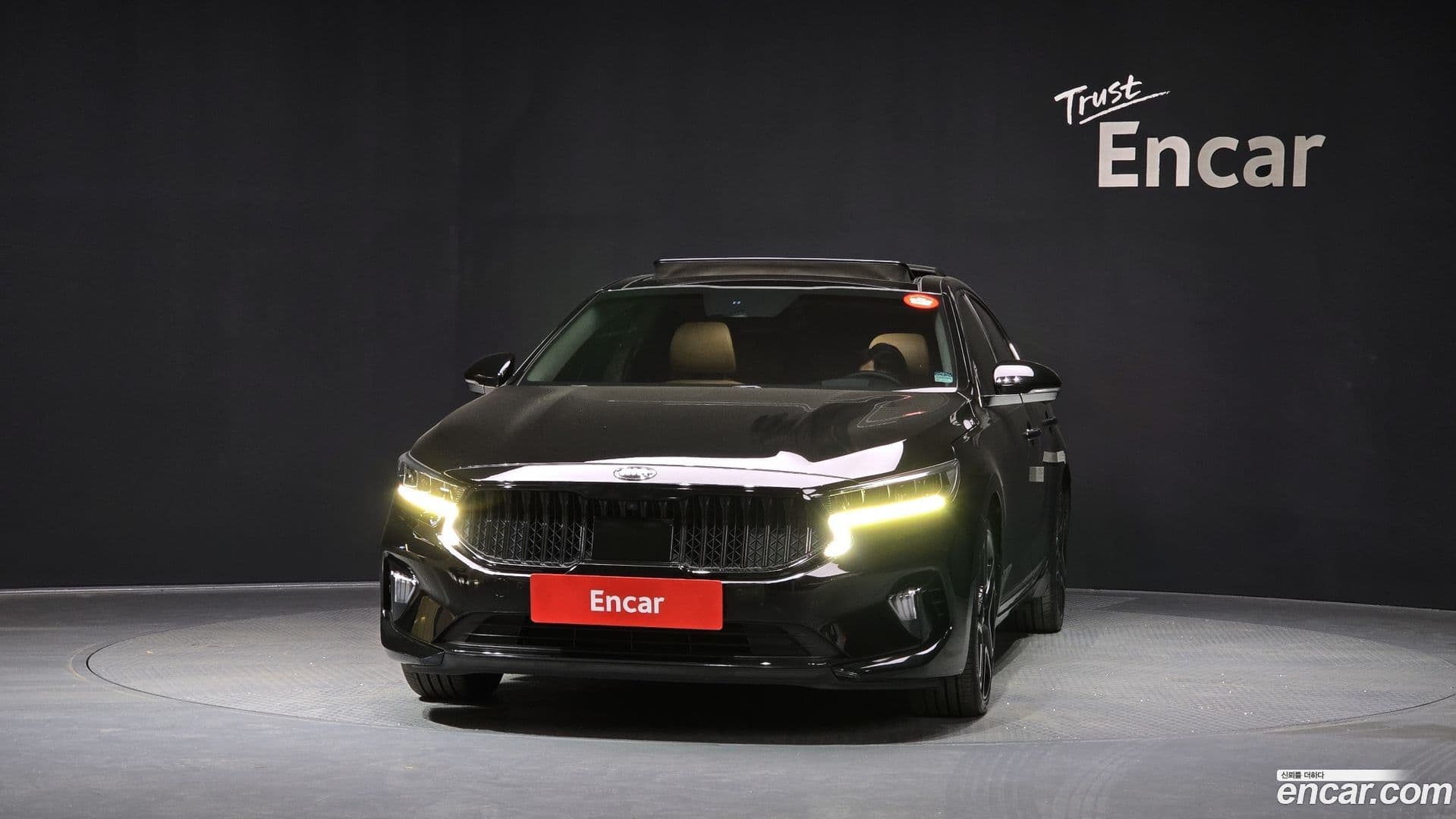 Main__Slider__Photo:K7 Kia 2019.6-2