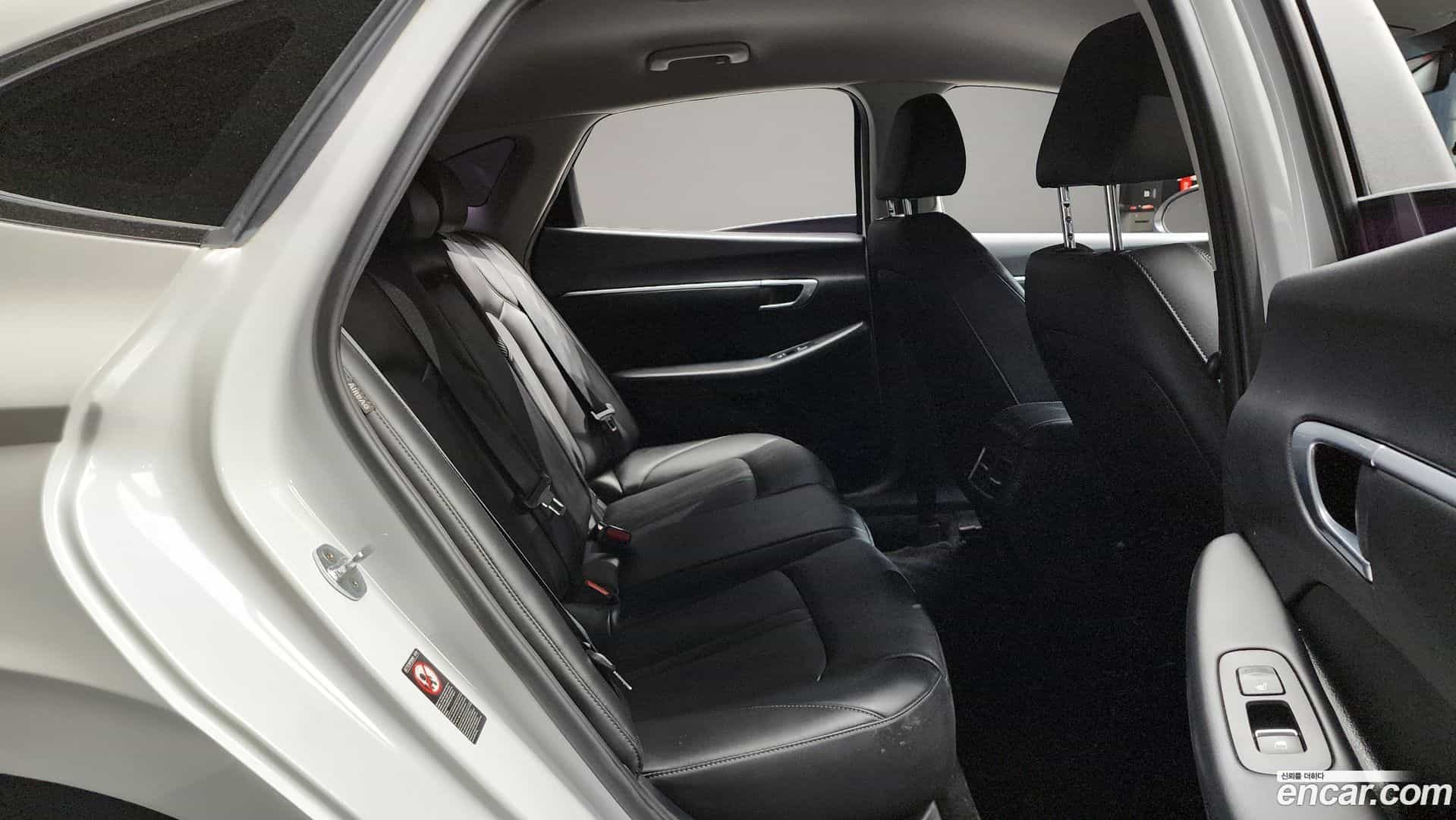 Sonata Hyundai 2019.10-OPTION-015