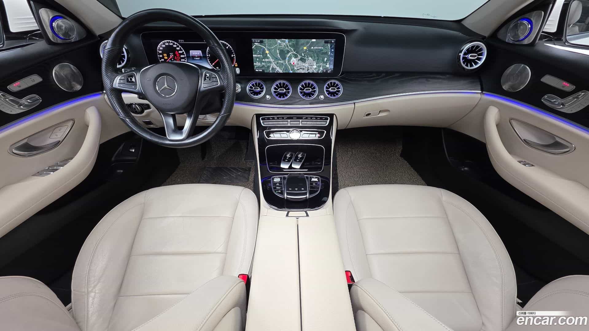 E-Class Mercedes-Benz 2018.5-INNER-007