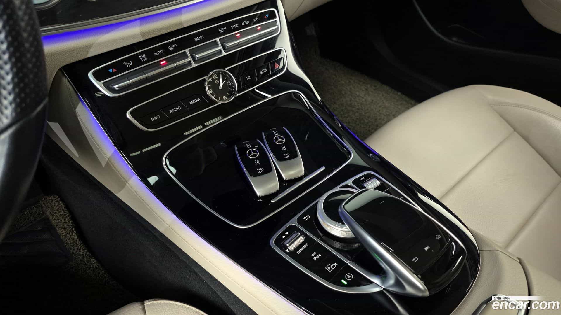 E-Class Mercedes-Benz 2018.5-OPTION-023