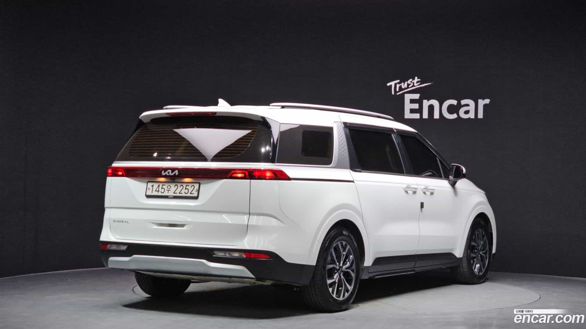 Canival Kia 2022.5-OUTER-002