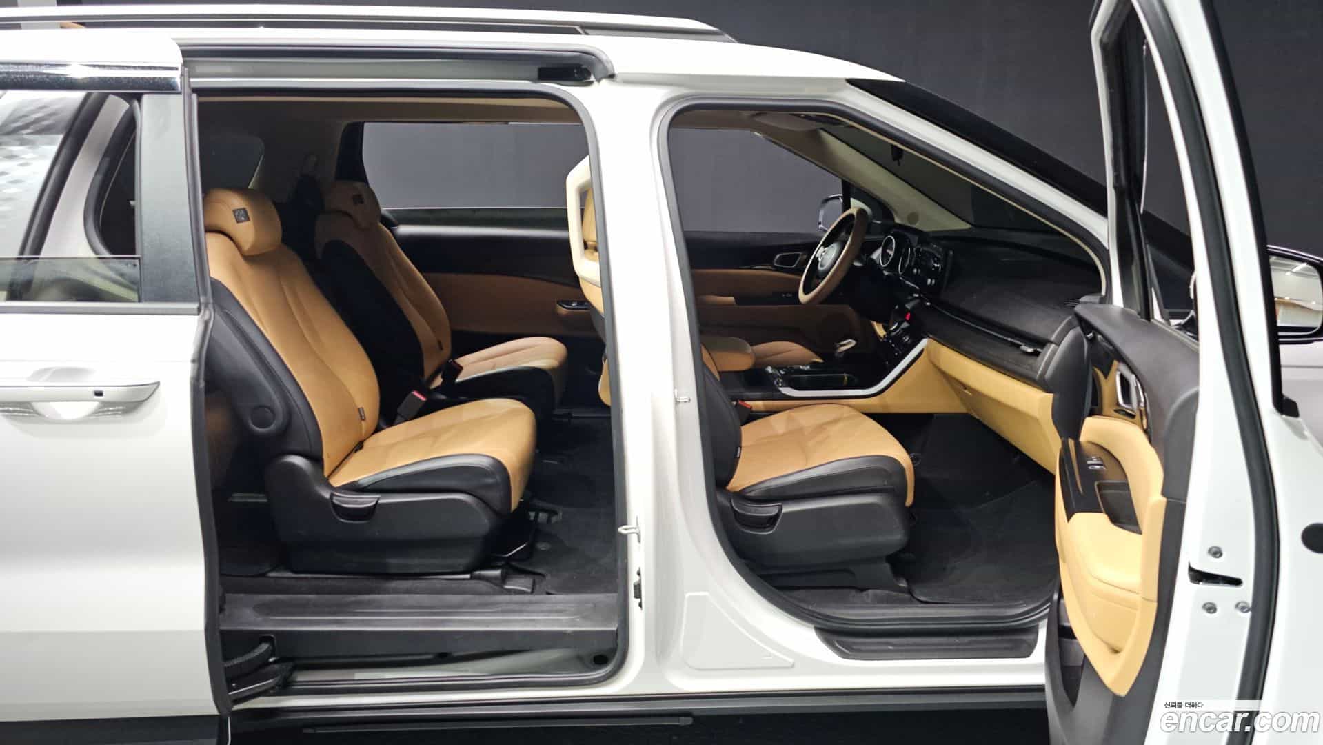Canival Kia 2022.5-OPTION-015