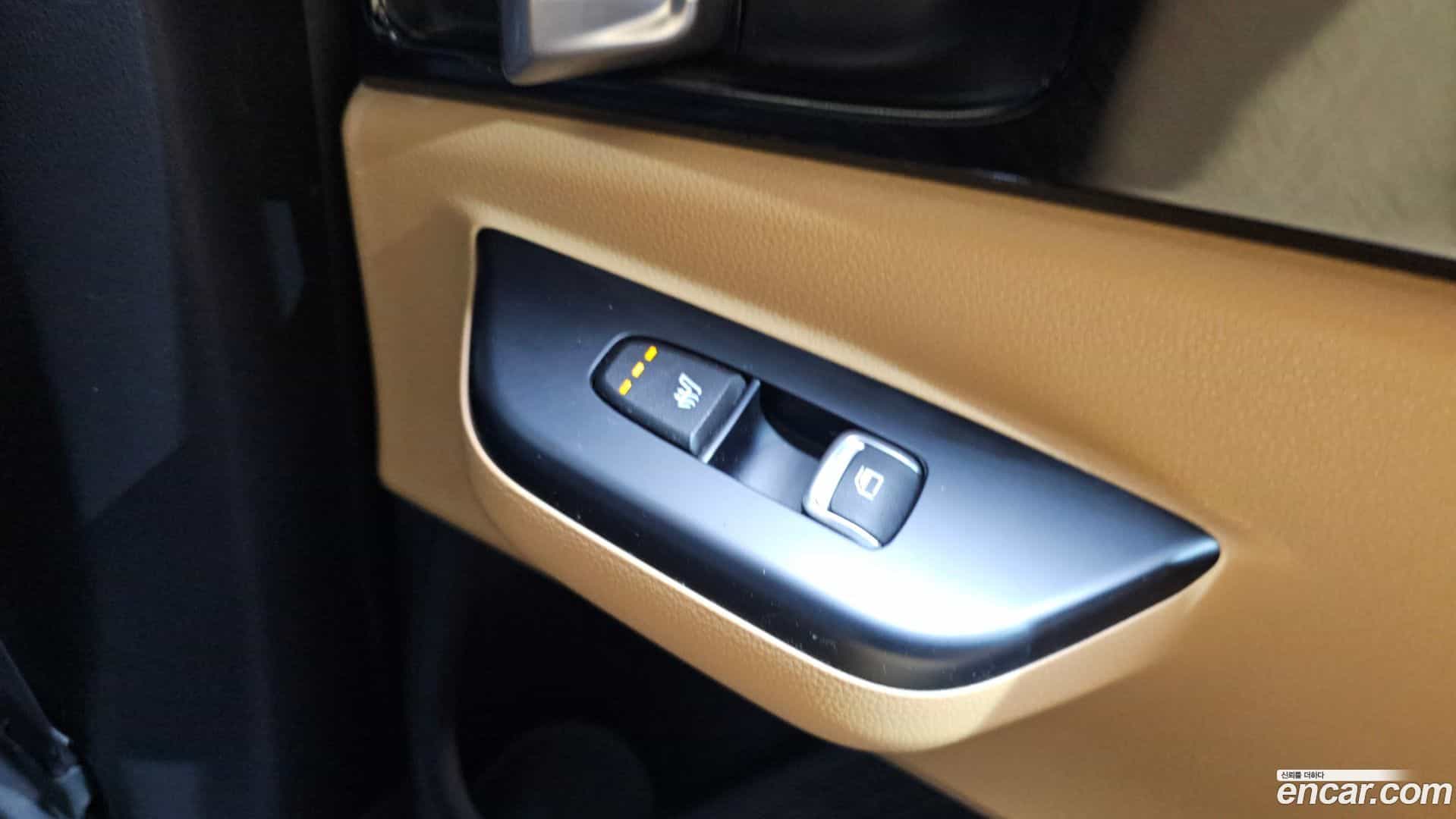 Canival Kia 2022.5-OPTION-023