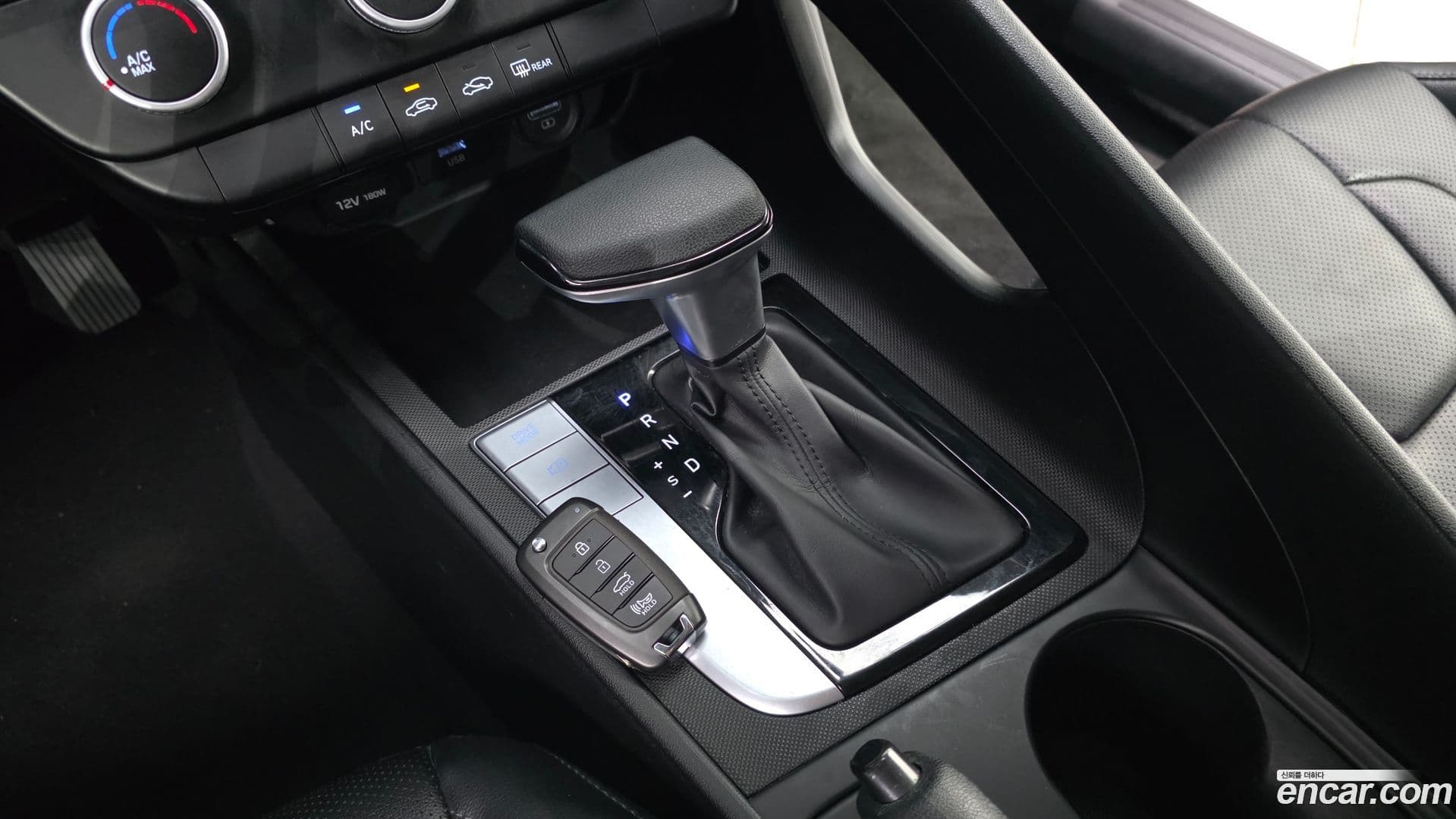 Main__Slider__Photo:AVANTE Hyundai 2021.2-8