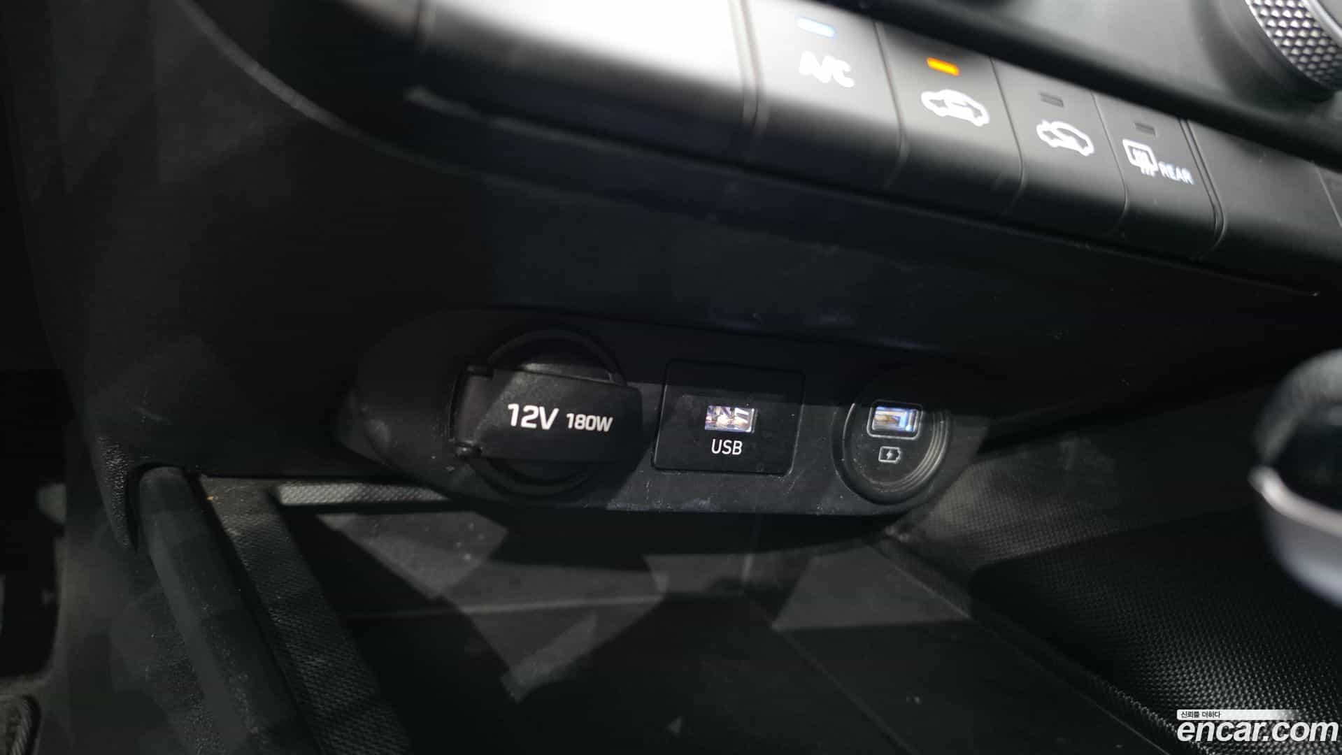 AVANTE Hyundai 2021.2-OPTION-022