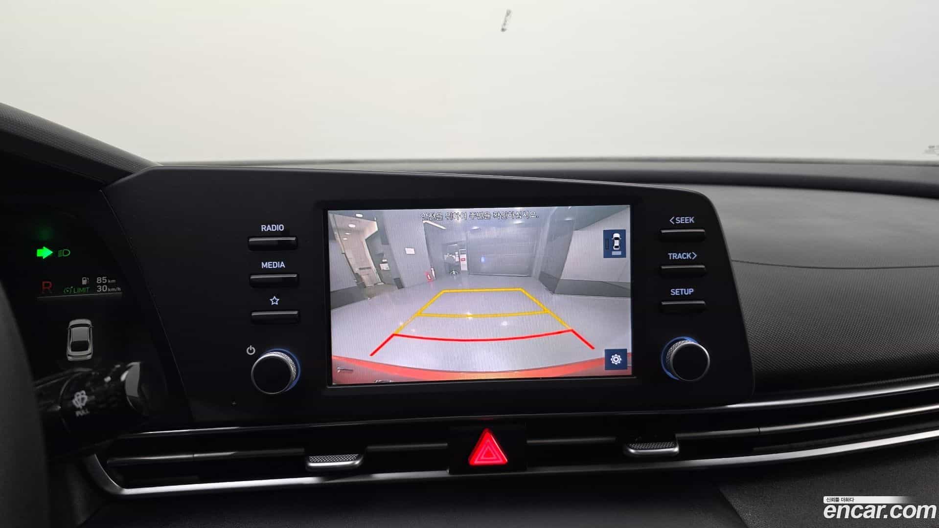 AVANTE Hyundai 2021.2-OPTION-023