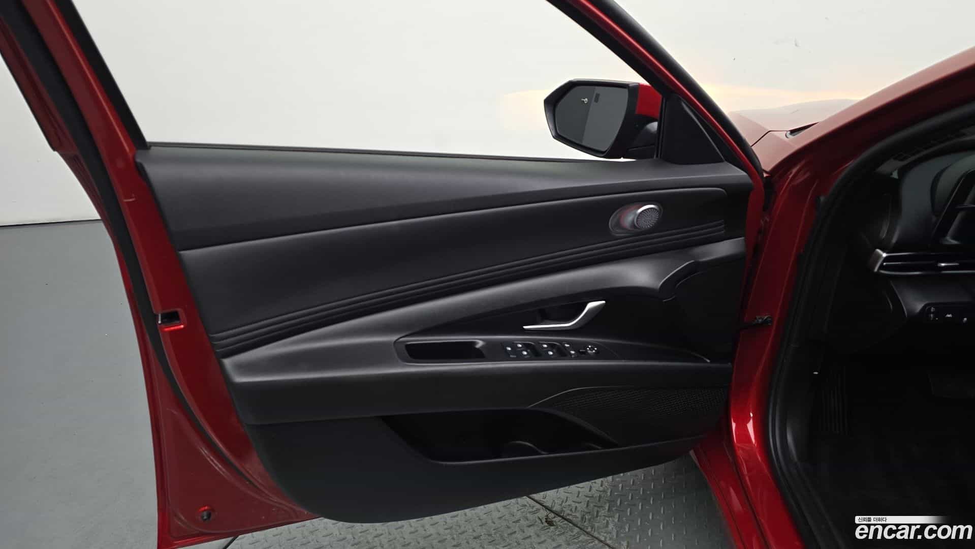 AVANTE Hyundai 2021.2-INNER-034
