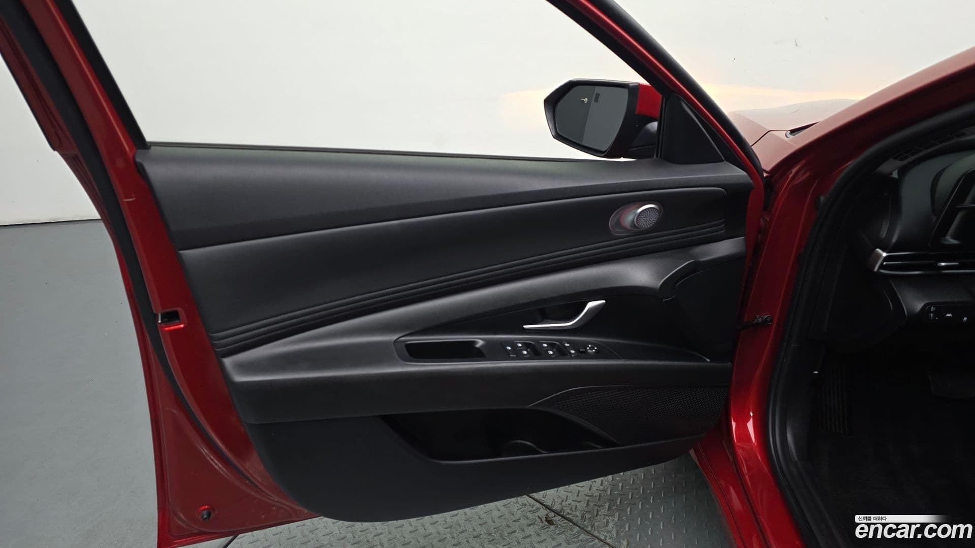 Main__Slider__Photo:AVANTE Hyundai 2021.2-23