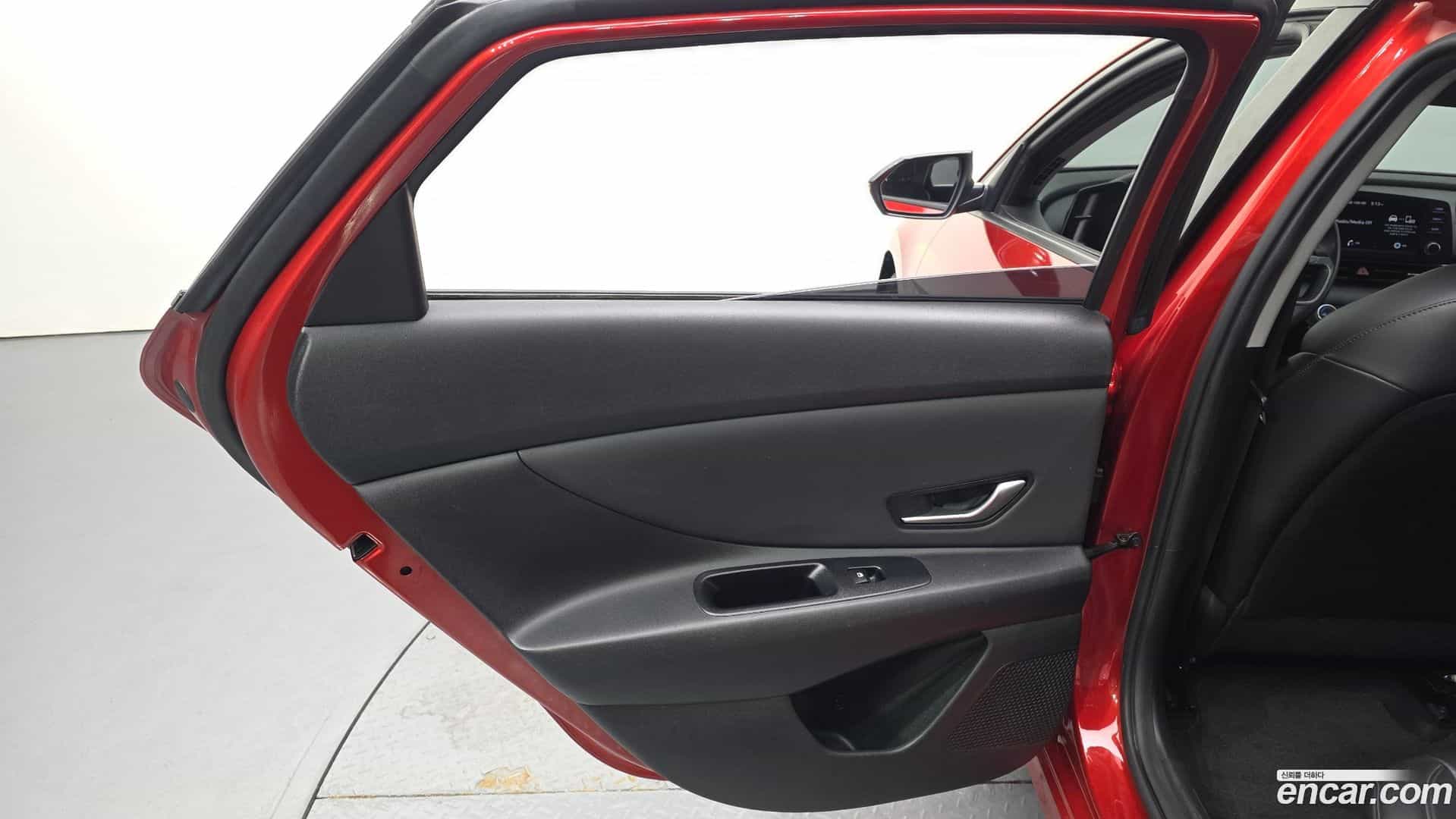 AVANTE Hyundai 2021.2-INNER-035