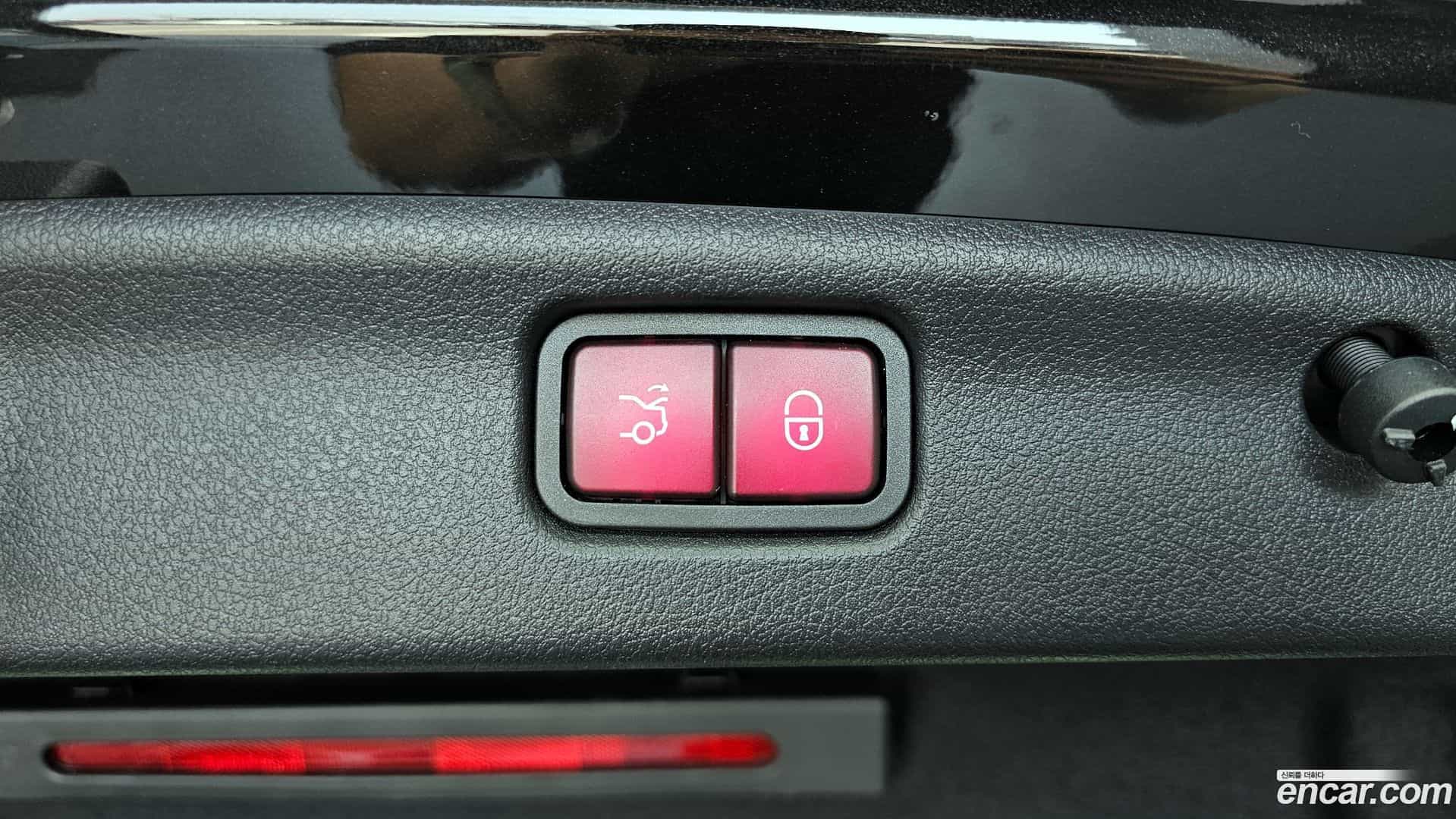 C-Class Mercedes-Benz 2022.4-OPTION-024