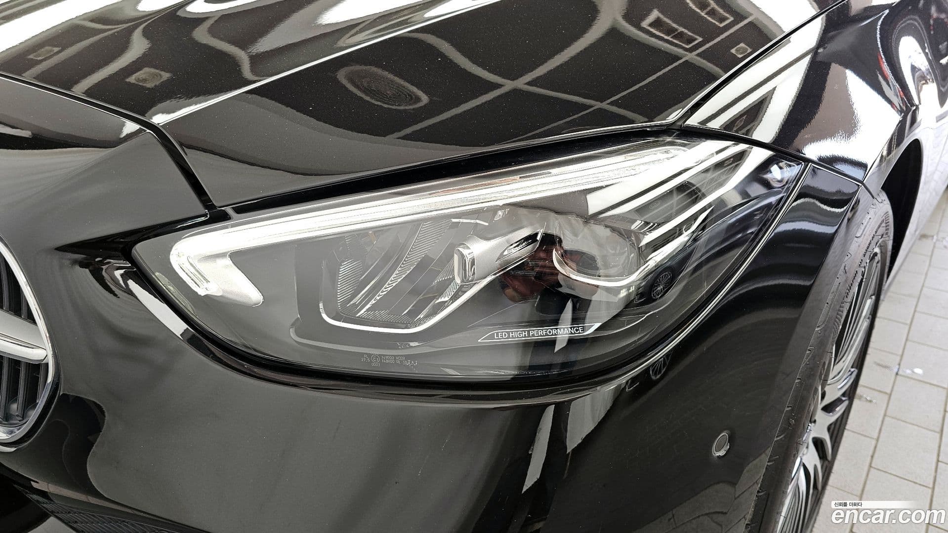 Main__Slider__Photo:C-Class Mercedes-Benz 2022.4-21