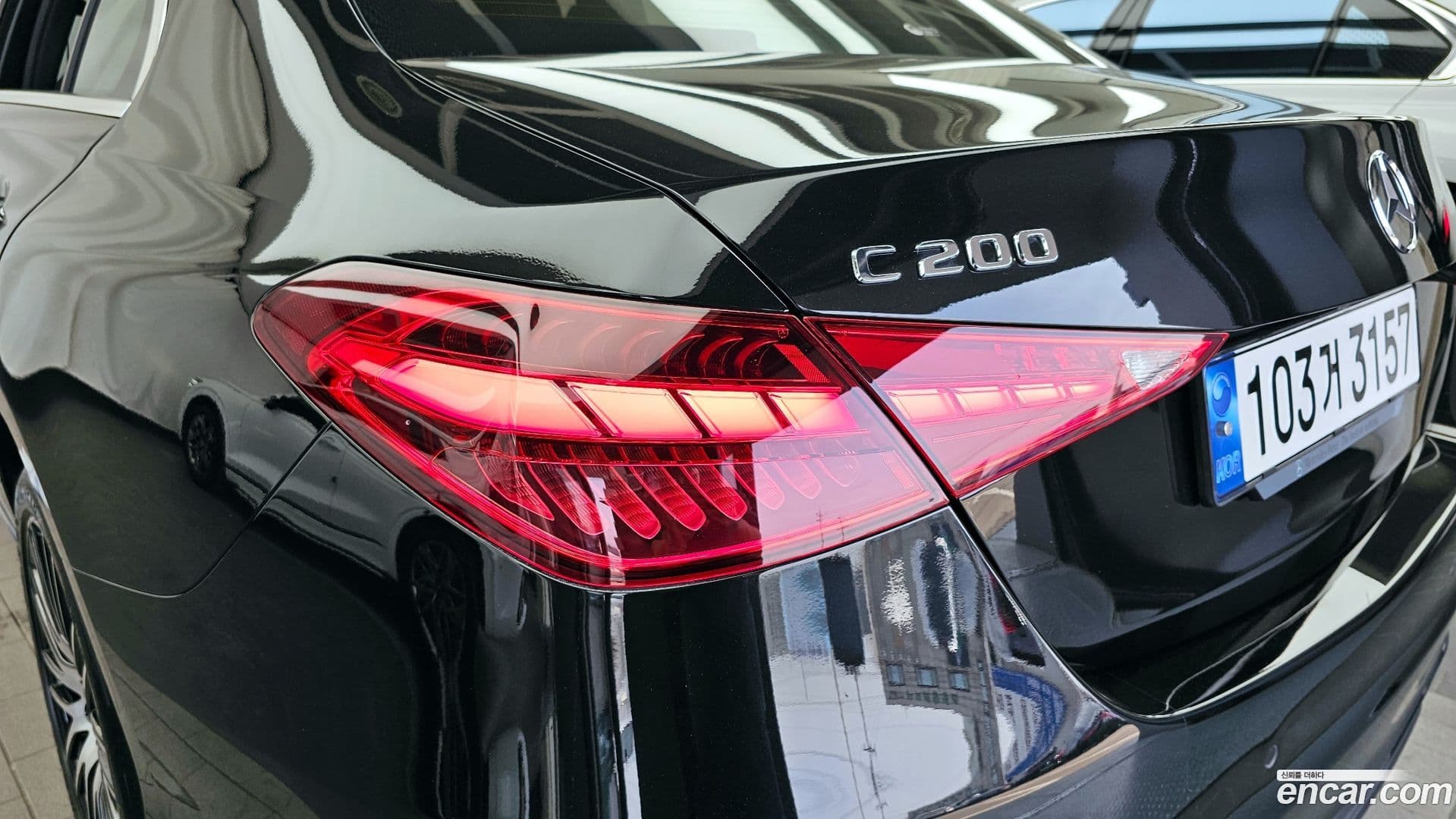 Main__Slider__Photo:C-Class Mercedes-Benz 2022.4-22