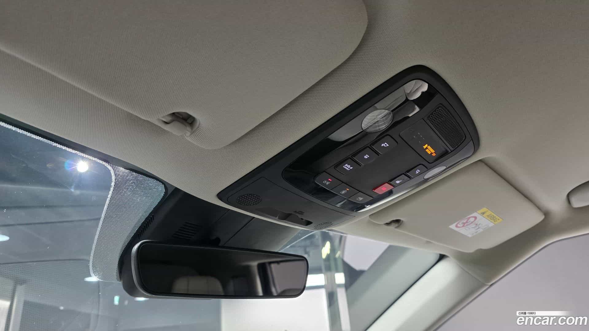 Canival Kia 2022.6-OPTION-021