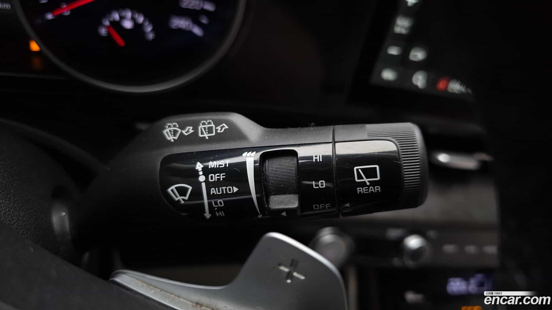 Canival Kia 2022.6-OPTION-022
