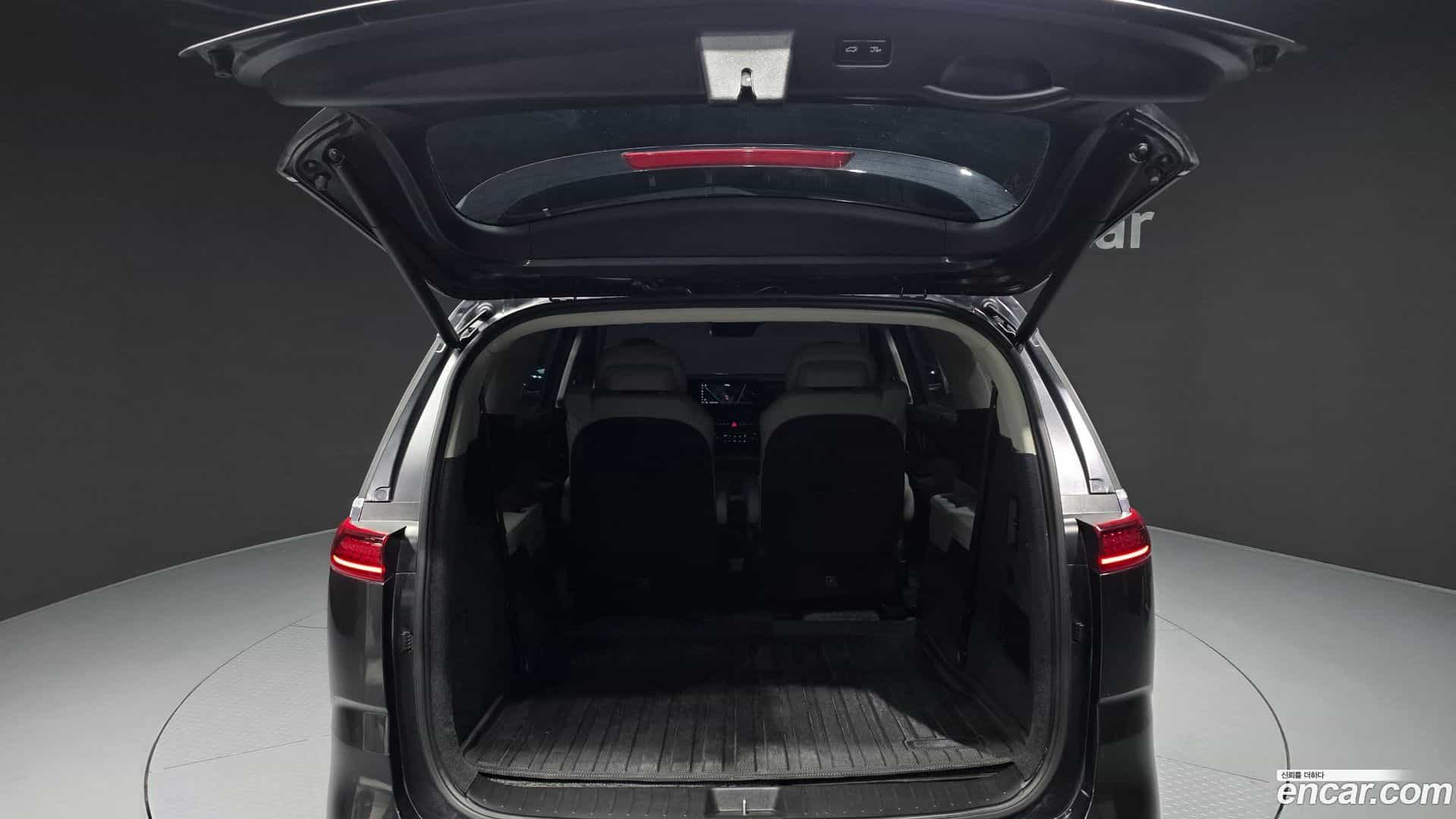 Canival Kia 2022.6-OPTION-024