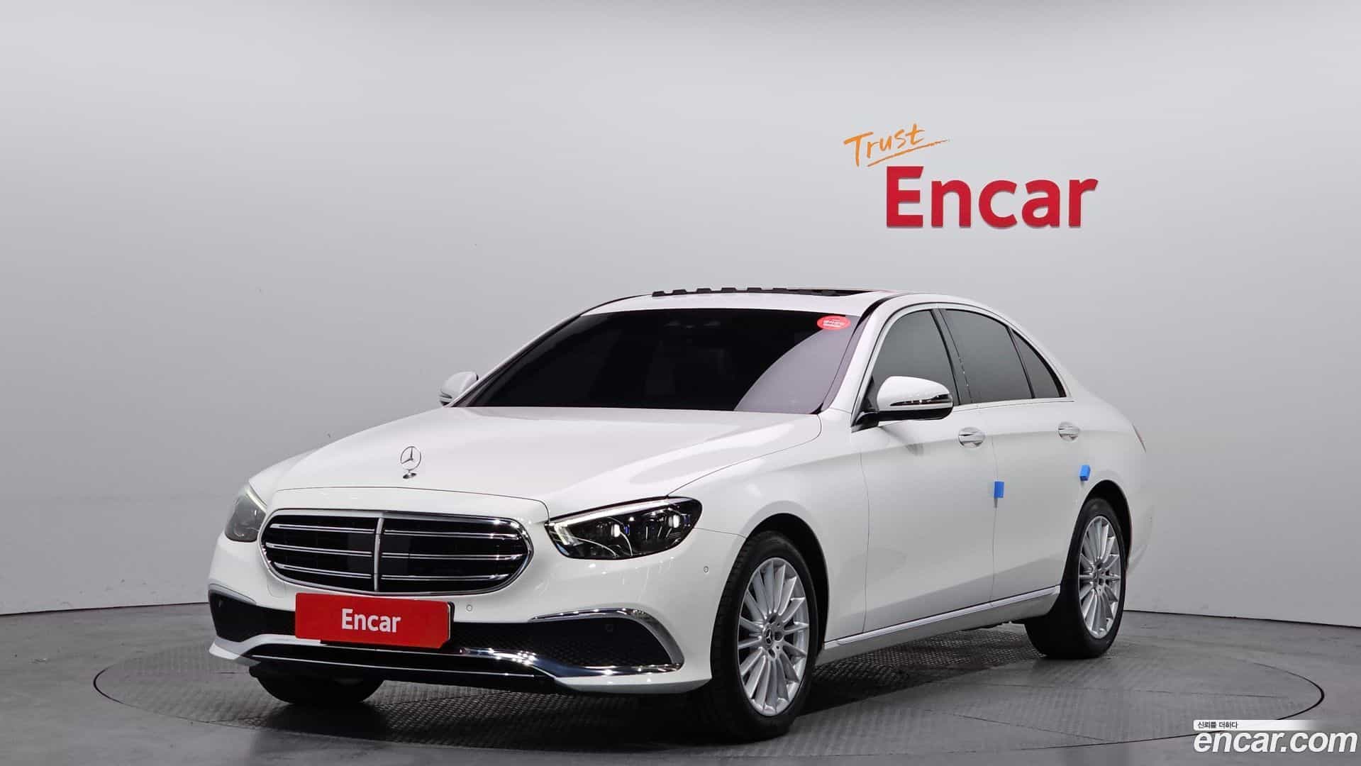 E-Class Mercedes-Benz 2021.2-OUTER-001
